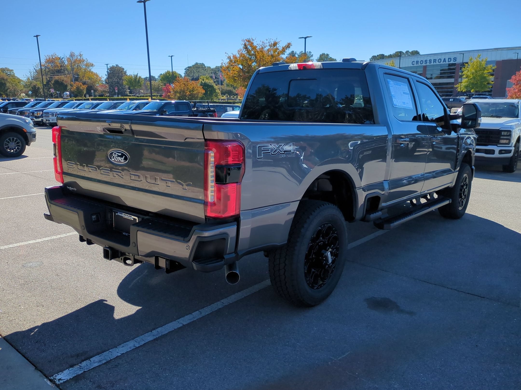 2027 Ford Super Duty F-250 SRW LARIAT