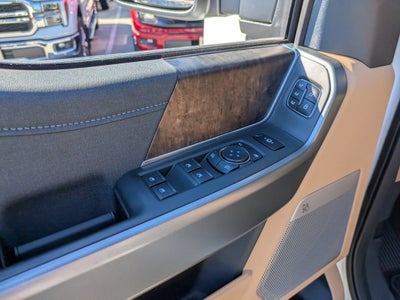 2027 Ford Super Duty F-250 SRW LARIAT