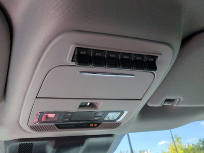 2027 Ford Super Duty F-250 SRW LARIAT