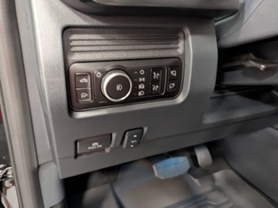 2027 Ford Super Duty F-250 SRW LARIAT