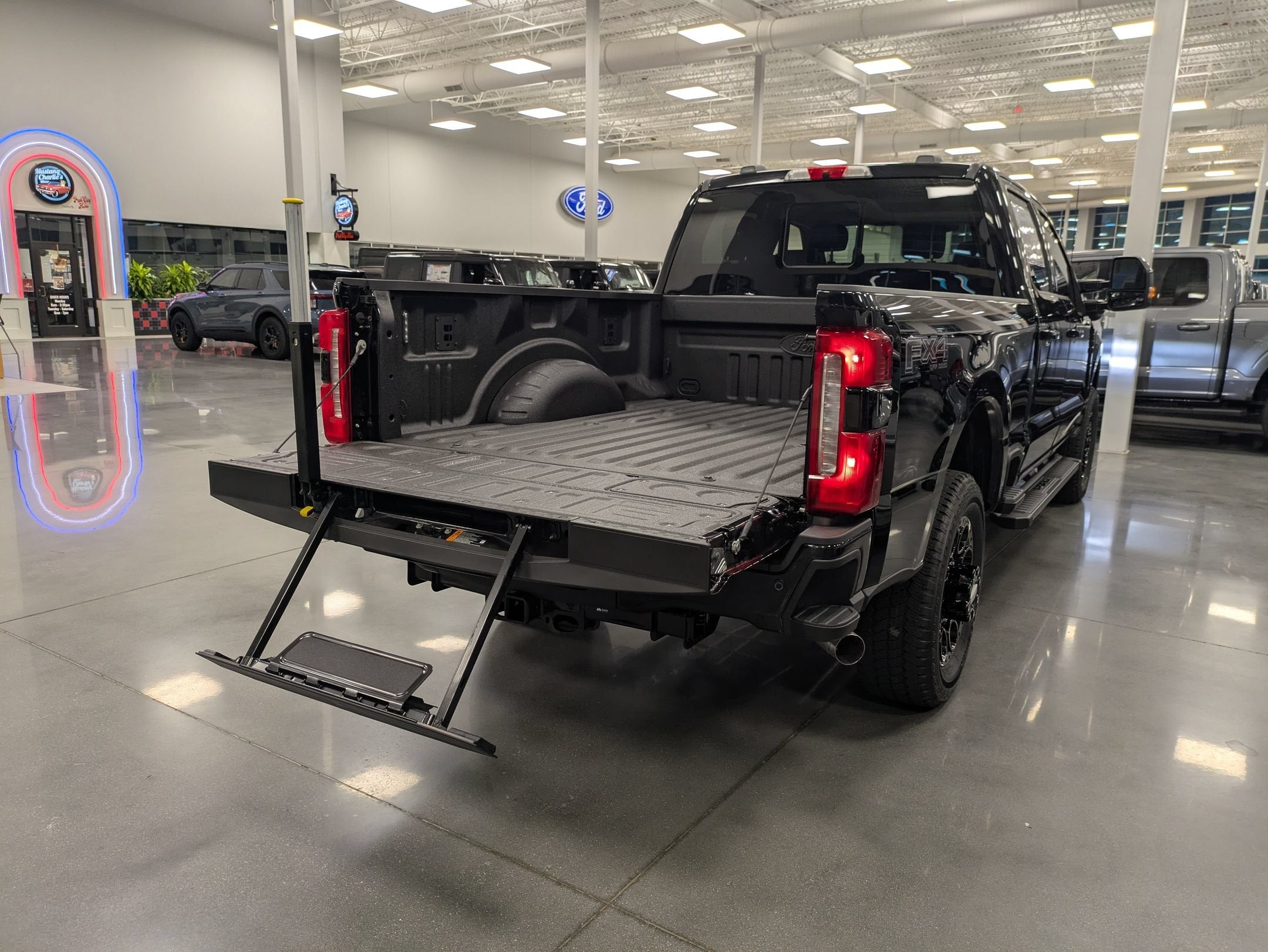 2027 Ford Super Duty F-250 SRW LARIAT