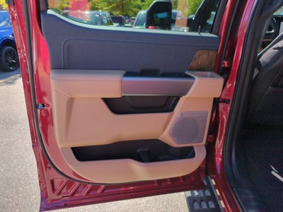 2027 Ford Super Duty F-250 SRW LARIAT