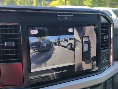 2027 Ford Super Duty F-250 SRW XLT