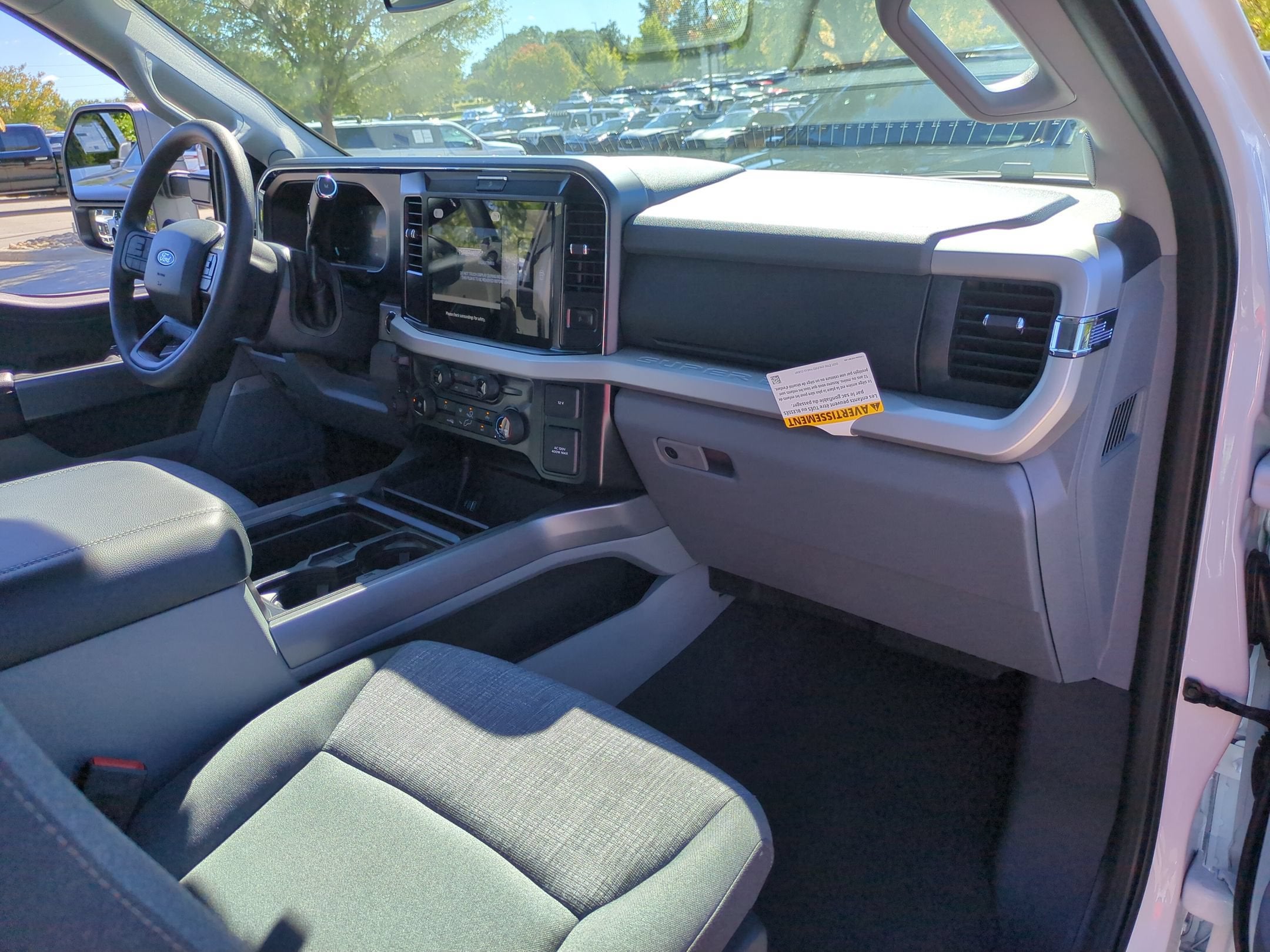 2027 Ford Super Duty F-250 SRW XLT
