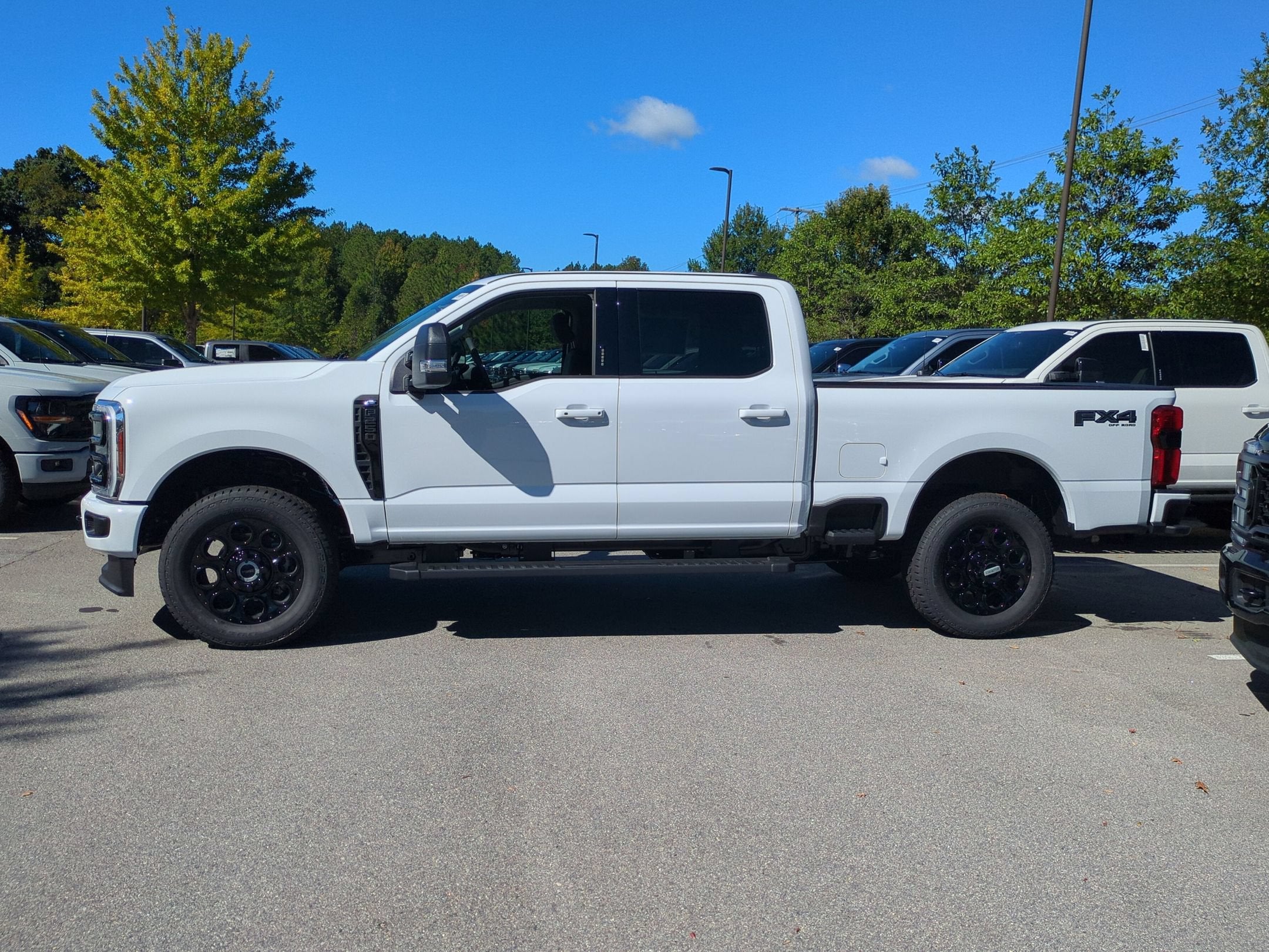 2027 Ford Super Duty F-250 SRW XLT