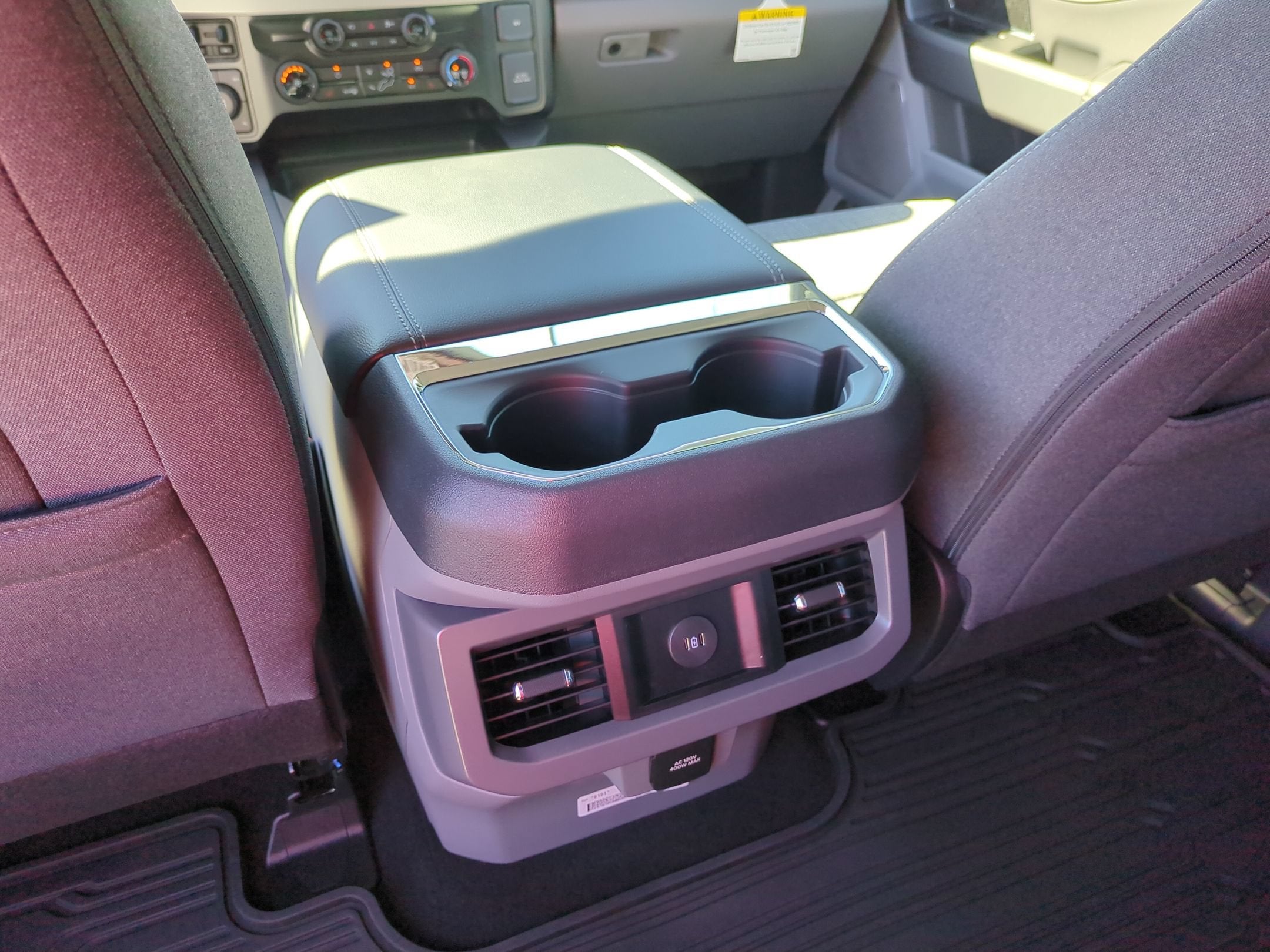 2027 Ford Super Duty F-250 SRW XLT