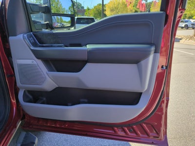 2027 Ford Super Duty F-250 SRW XLT