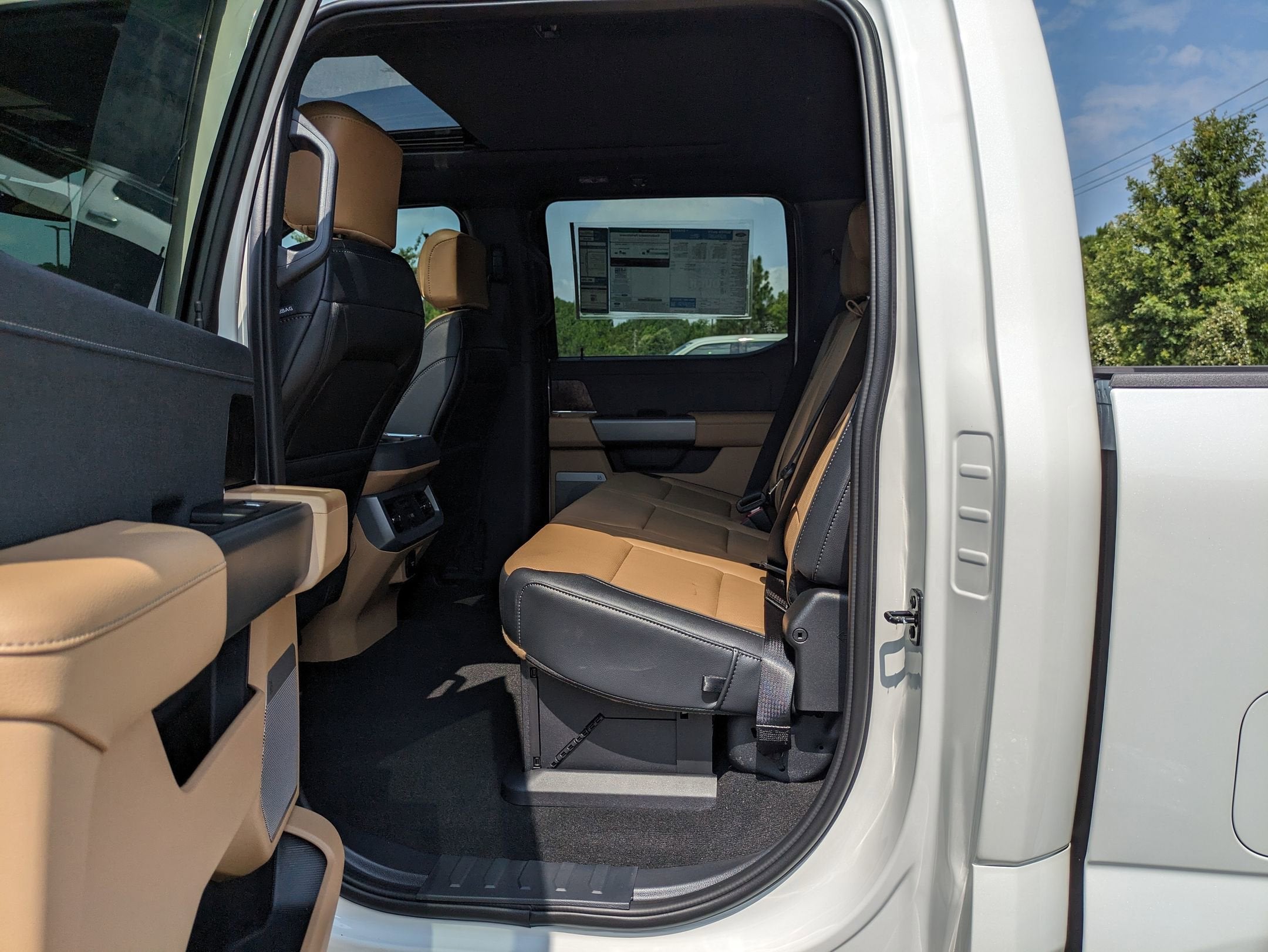 2025 Ford Super Duty F-250 SRW LARIAT