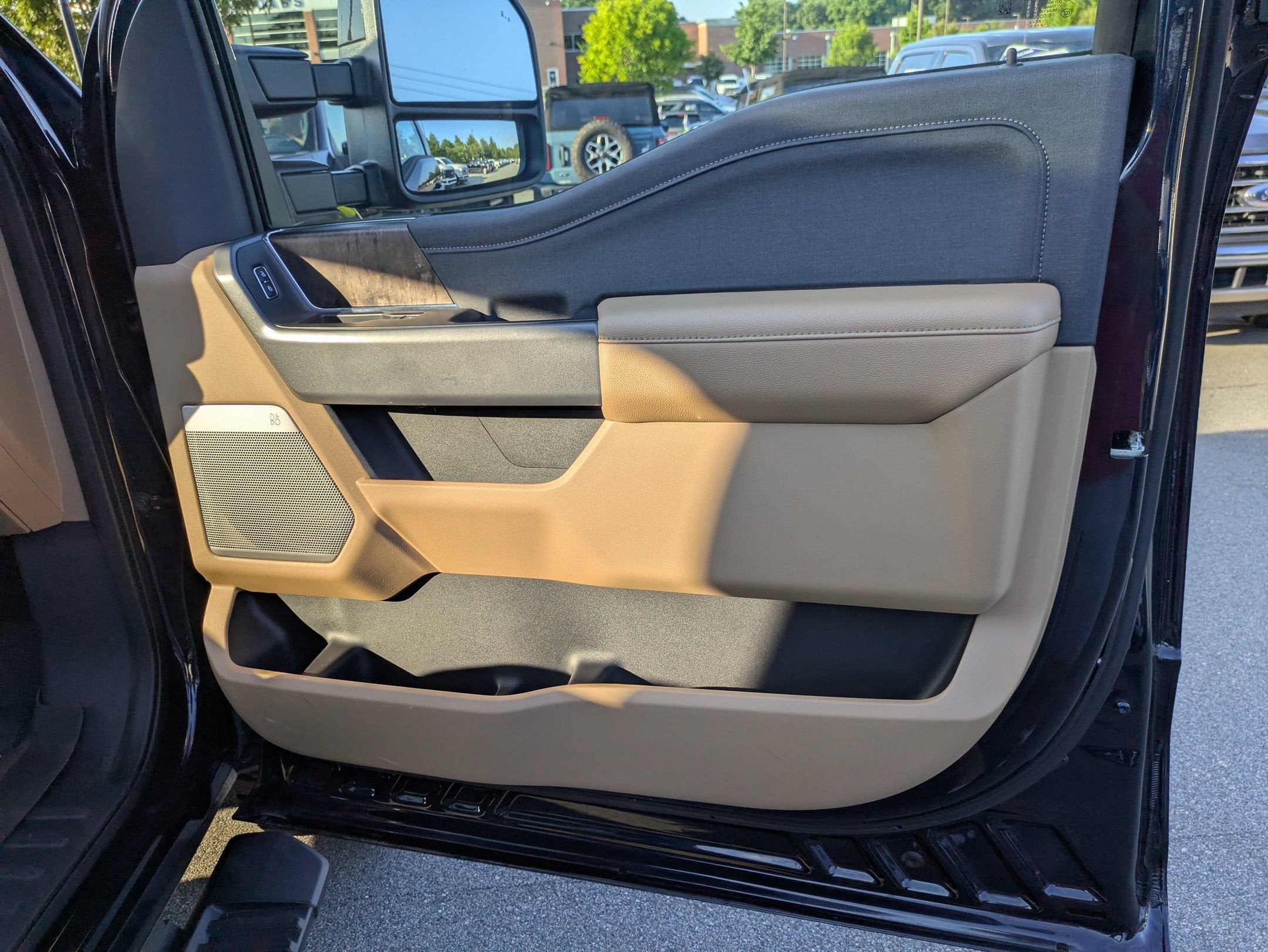 2024 Ford Super Duty F-250 SRW LARIAT