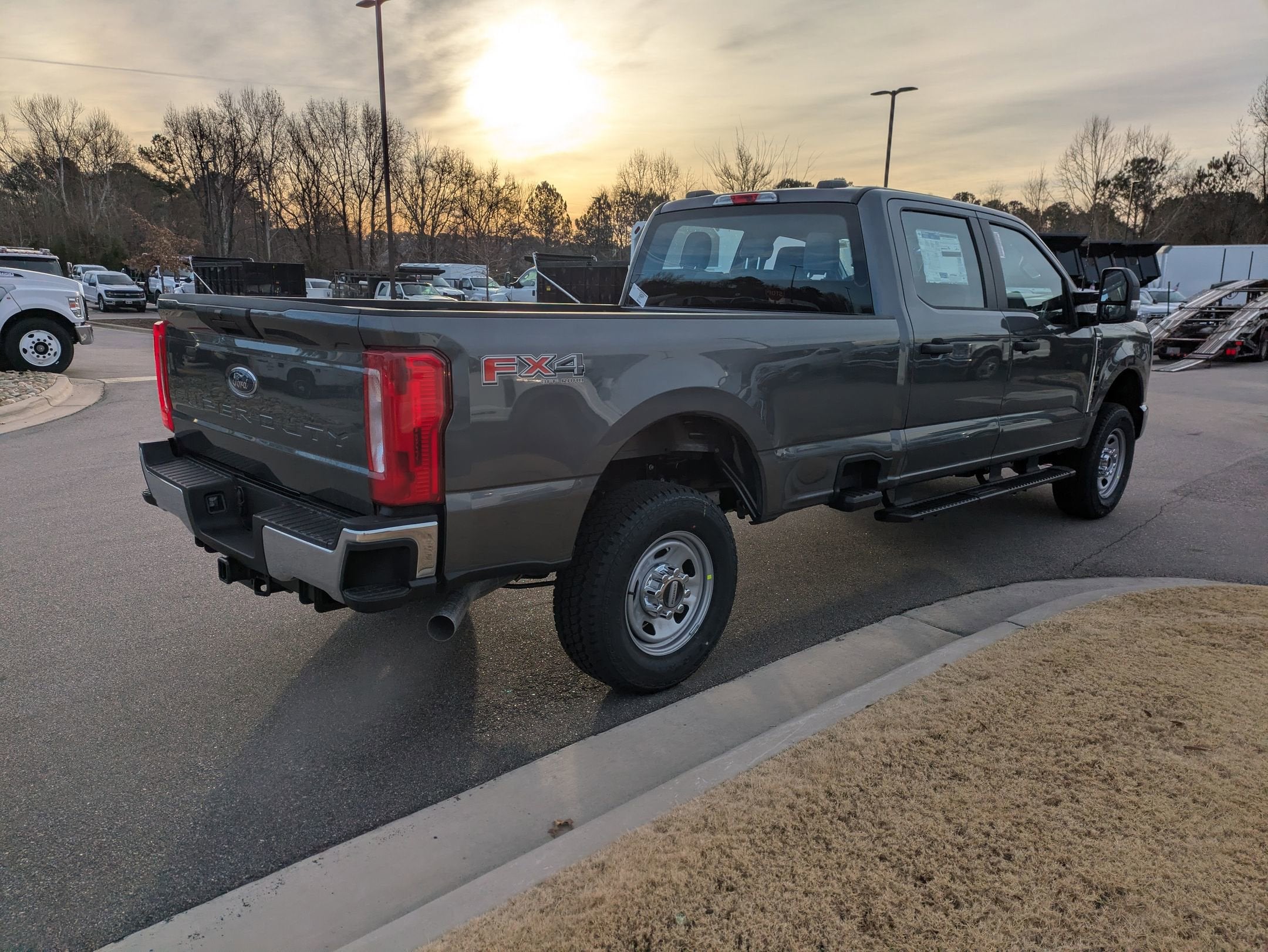 2026 Ford Super Duty F-350 SRW XL