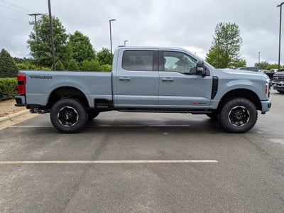 2025 Ford Super Duty F-350 SRW LARIAT