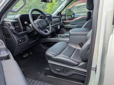 2026 Ford Super Duty F-350 SRW LARIAT