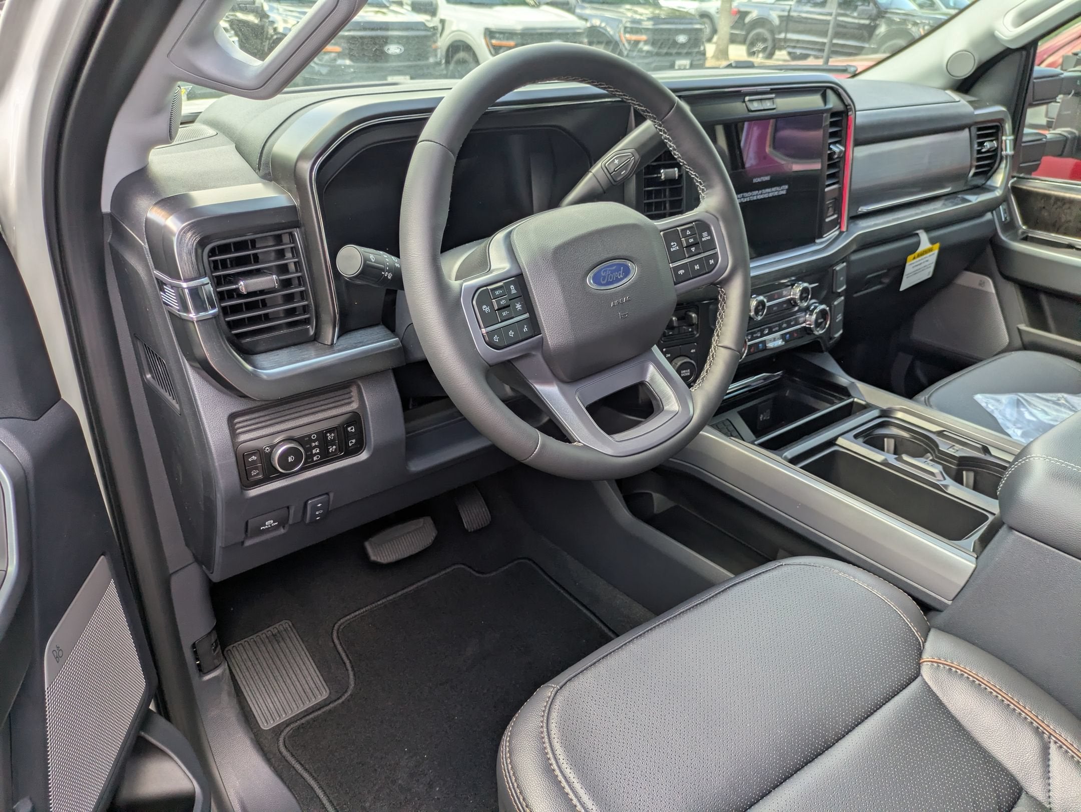 2026 Ford Super Duty F-350 SRW LARIAT