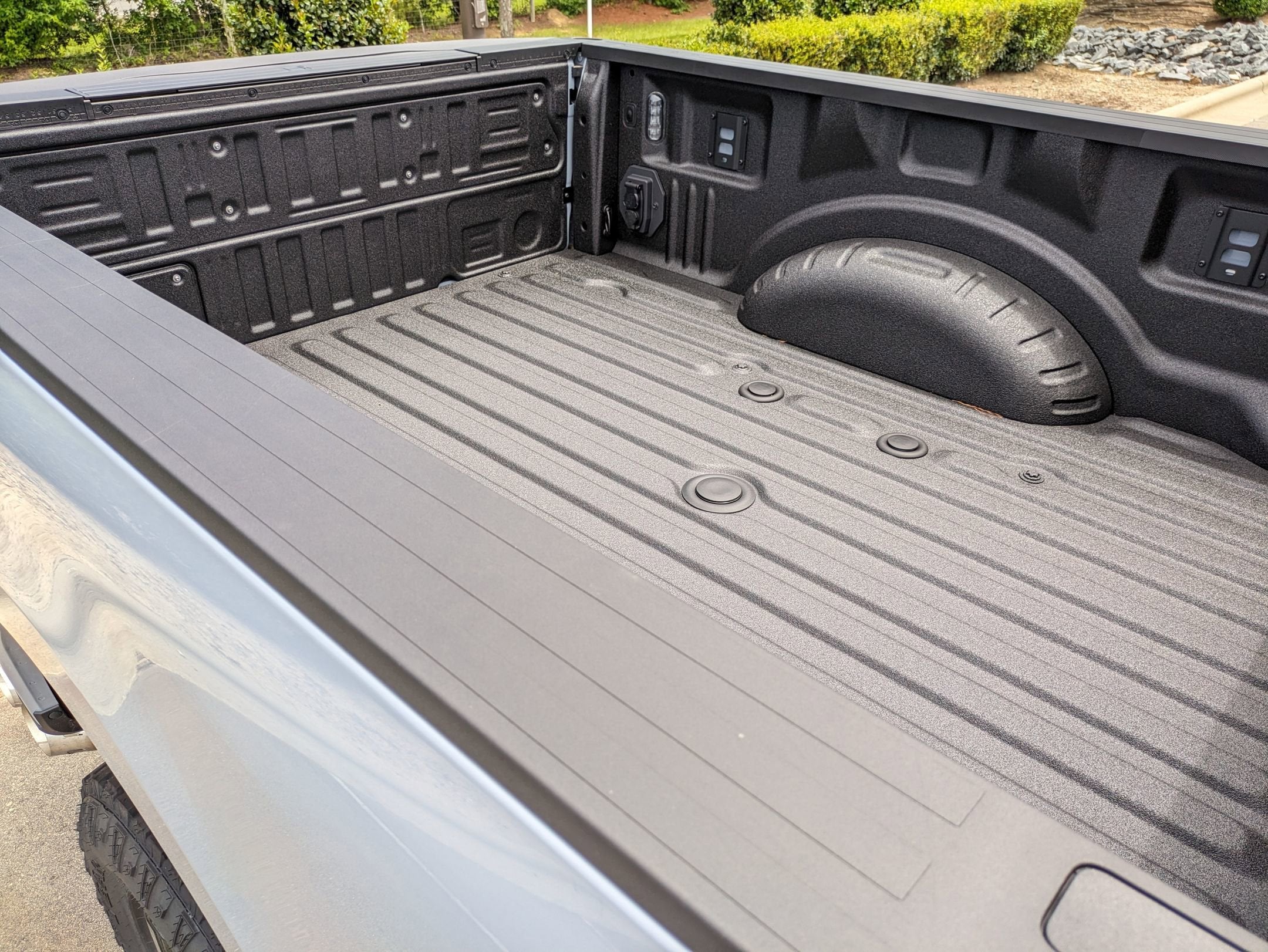 2025 Ford Super Duty F-350 SRW LARIAT