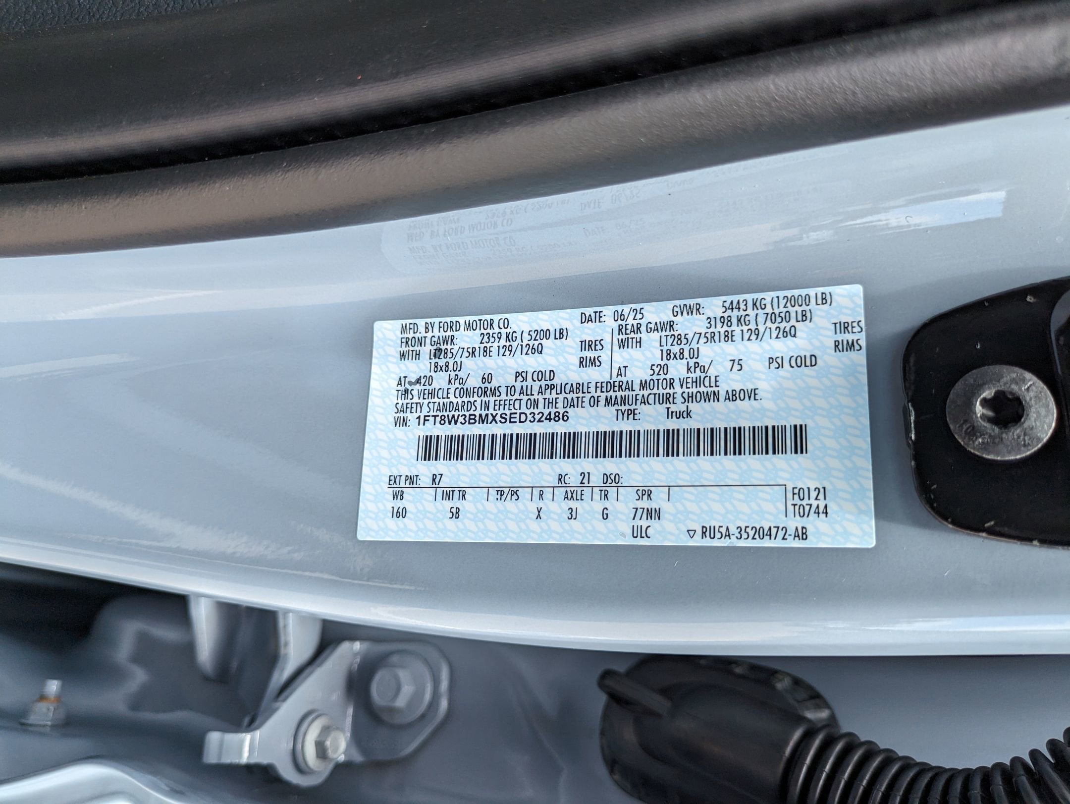 2025 Ford Super Duty F-350 SRW LARIAT