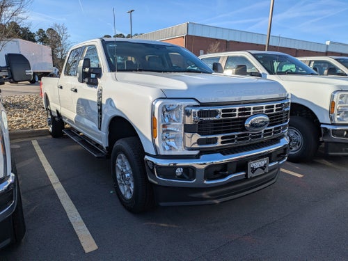 2026 Ford Super Duty F-350 SRW XLT