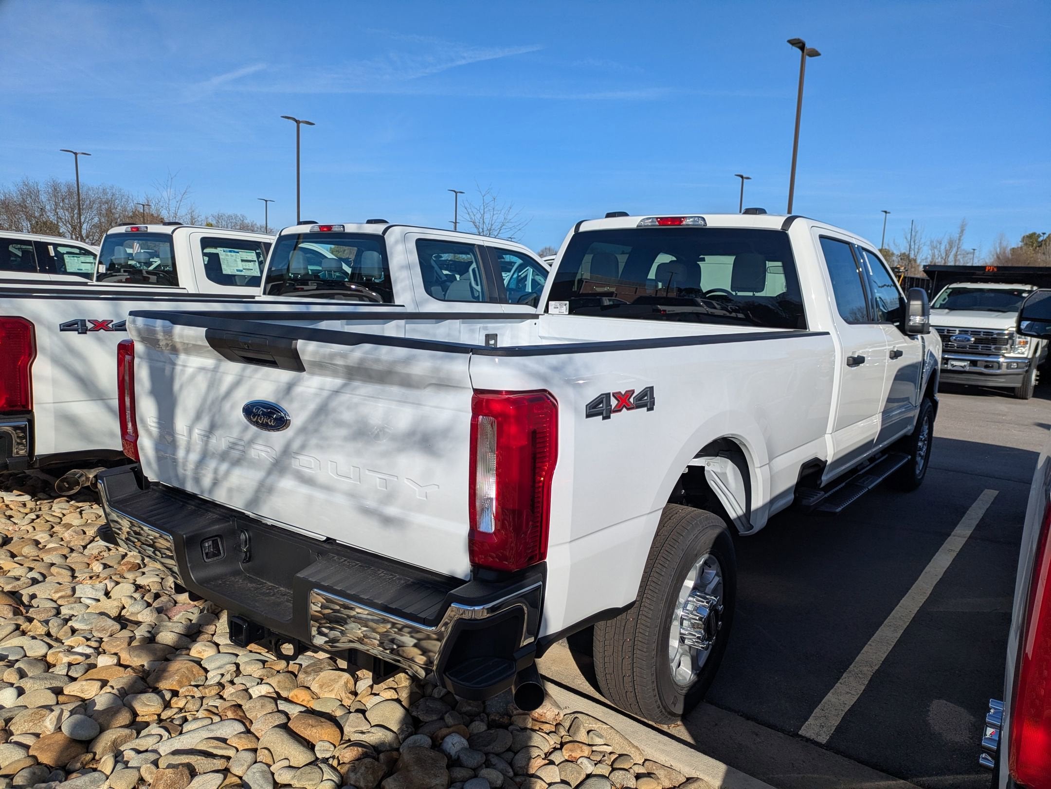 2026 Ford Super Duty F-350 SRW XLT