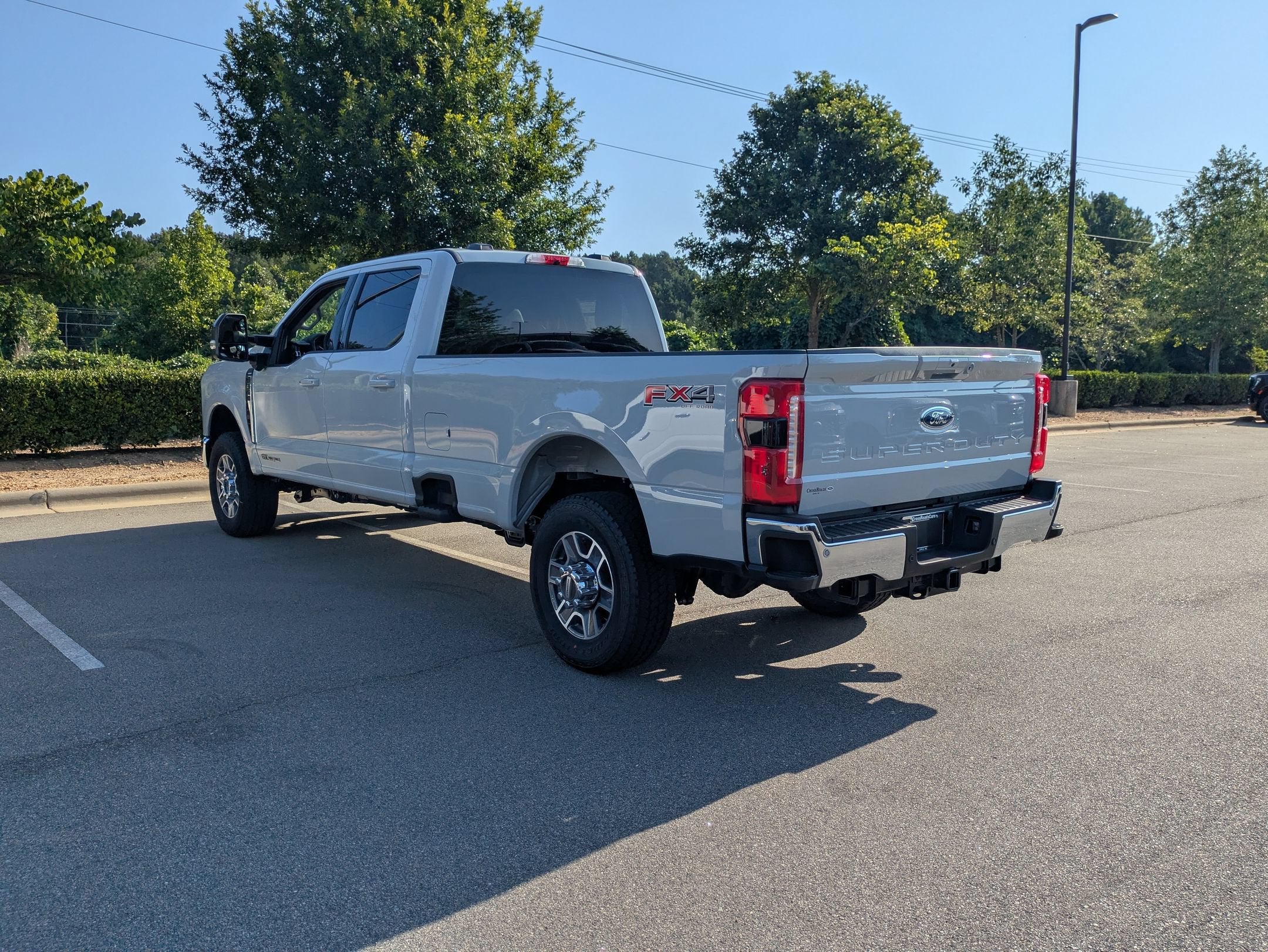 2026 Ford Super Duty F-350 SRW LARIAT