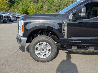 2026 Ford Super Duty F-350 SRW XLT