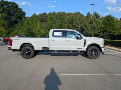 2026 Ford Super Duty F-350 SRW LARIAT