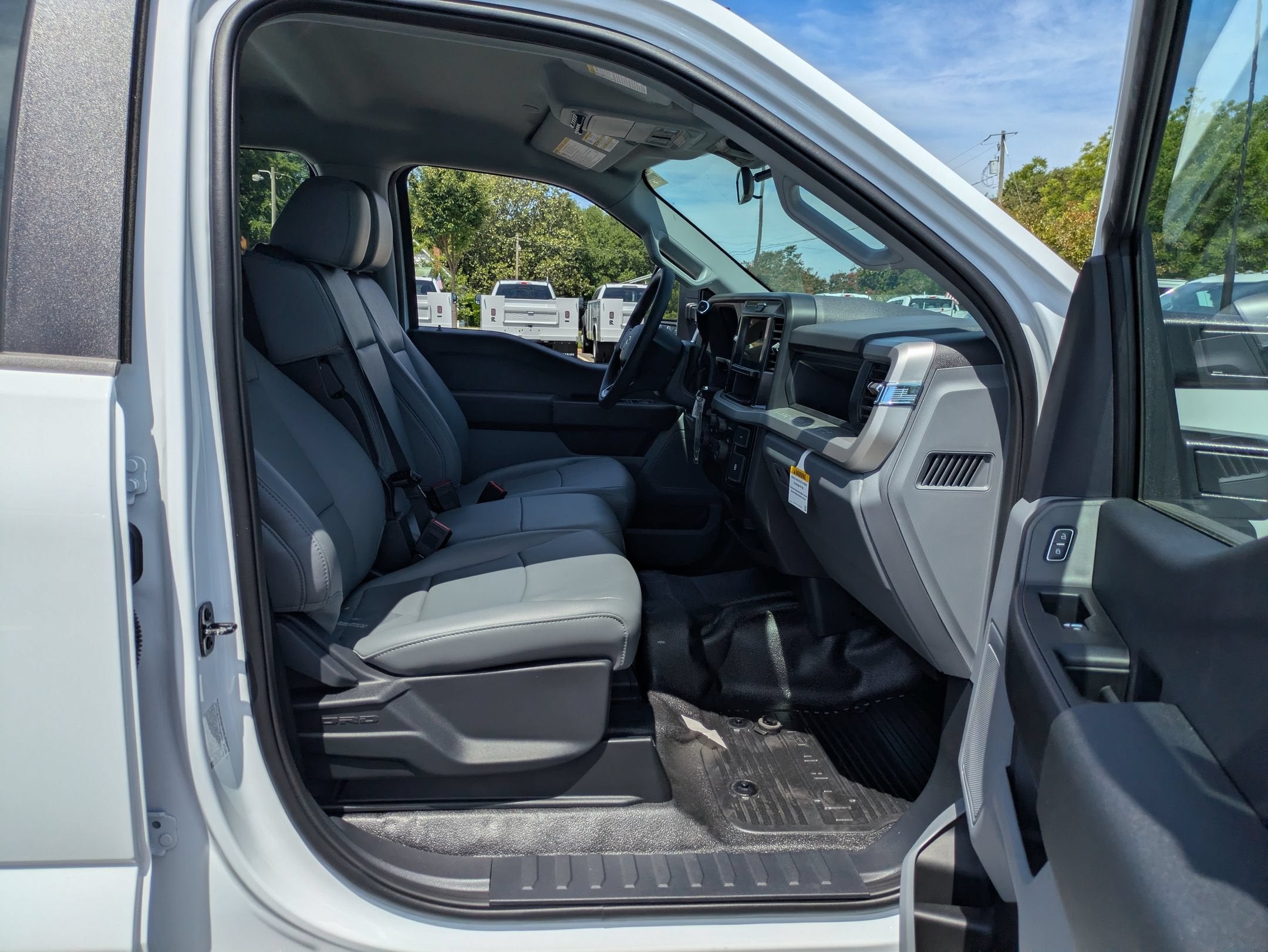 2026 Ford Super Duty F-350 SRW XL