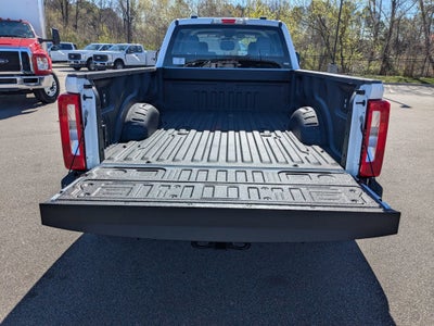 2026 Ford Super Duty F-350 DRW XL