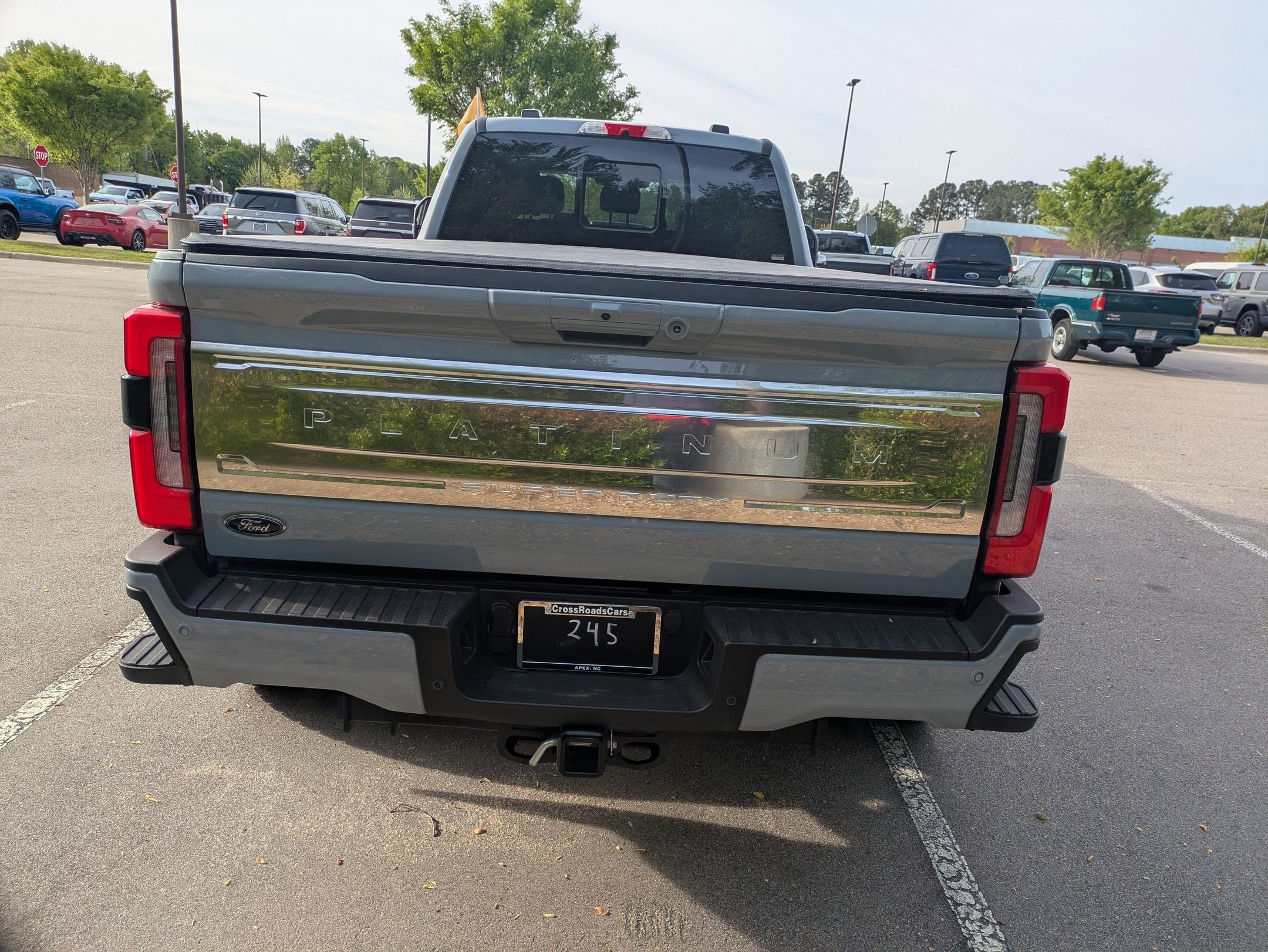 2025 Ford Super Duty F-450 DRW Platinum