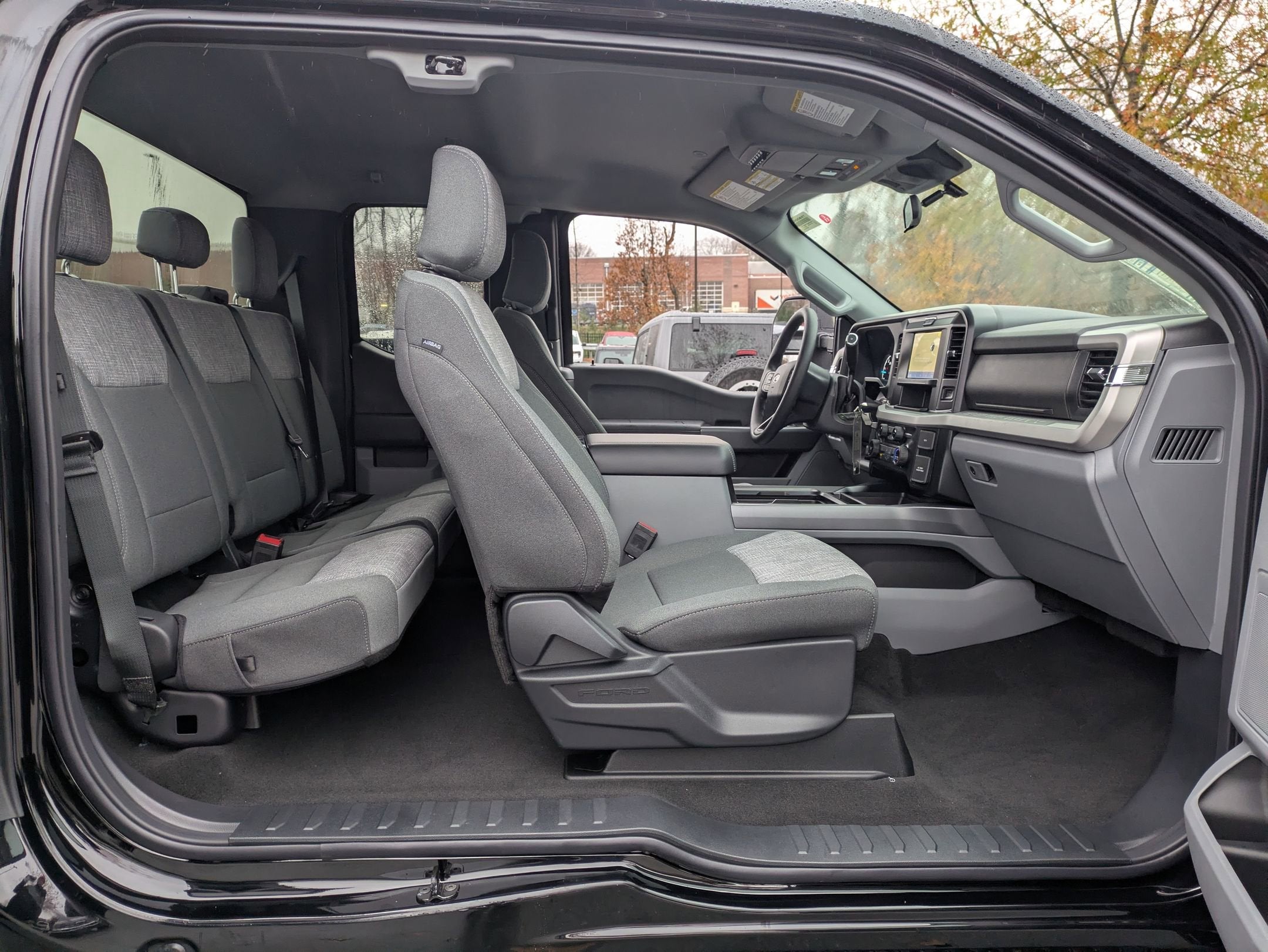 2026 Ford Super Duty F-350 SRW XLT