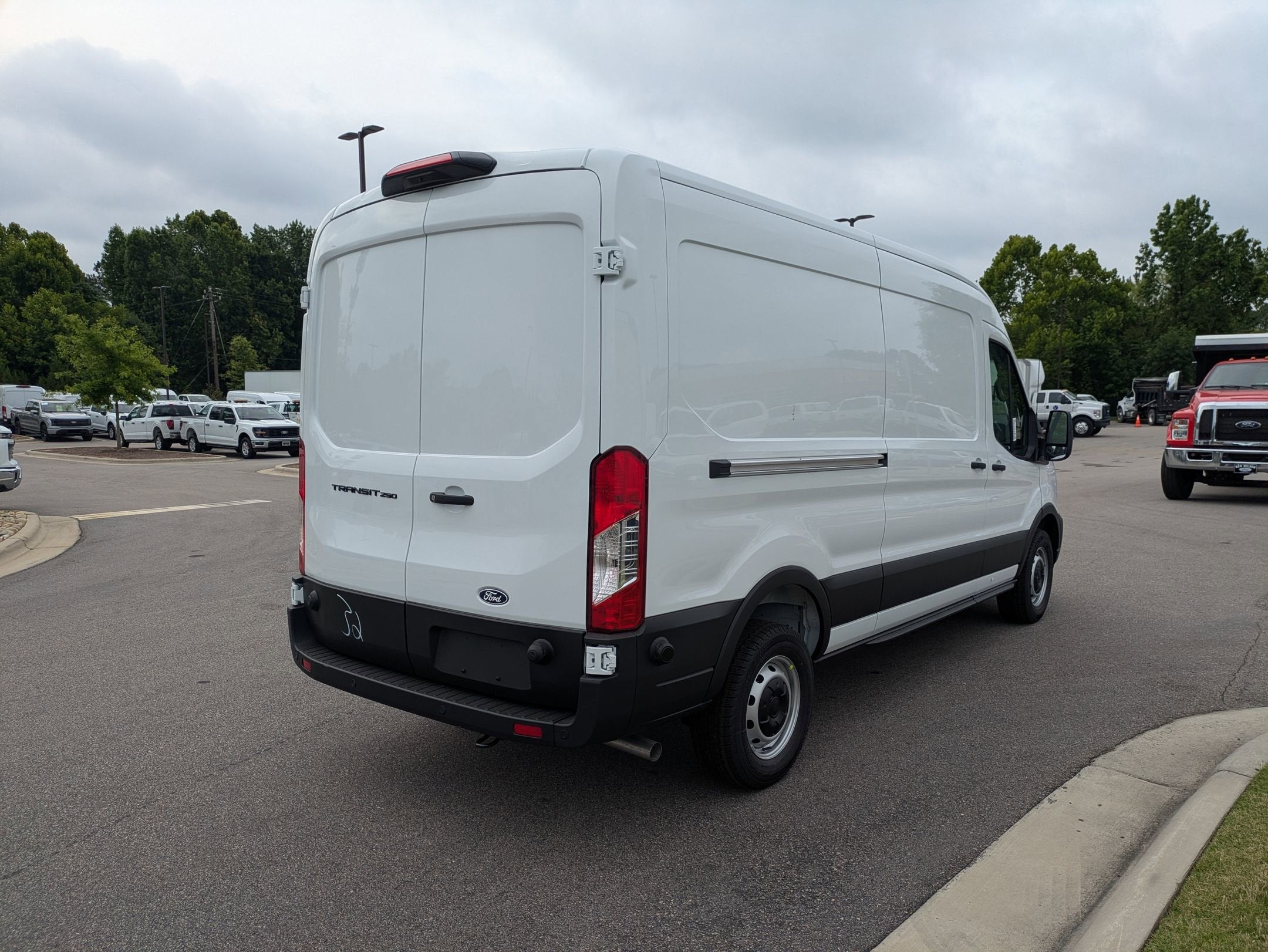 2026 Ford Transit Cargo Van Base