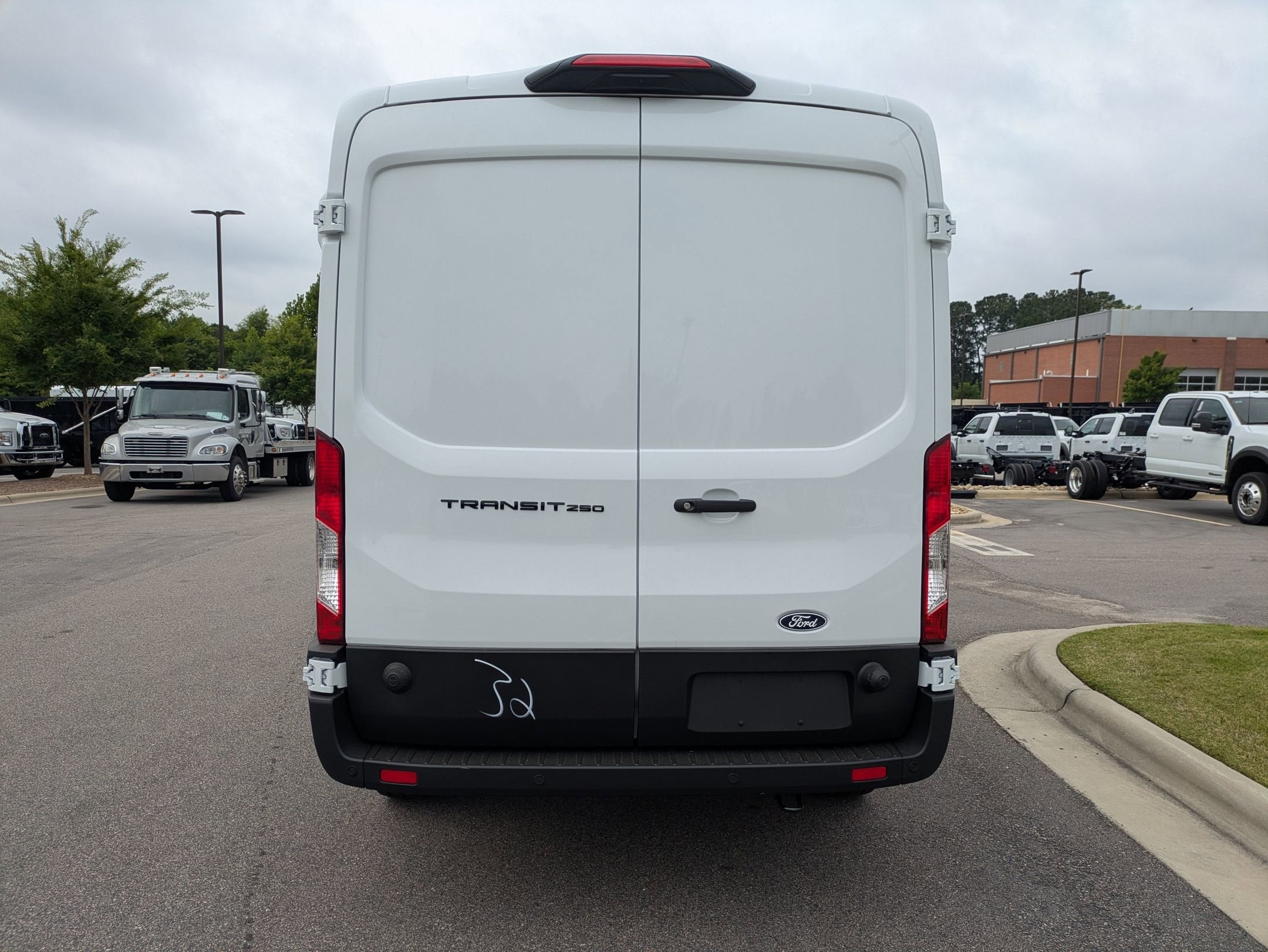 2026 Ford Transit Cargo Van Base