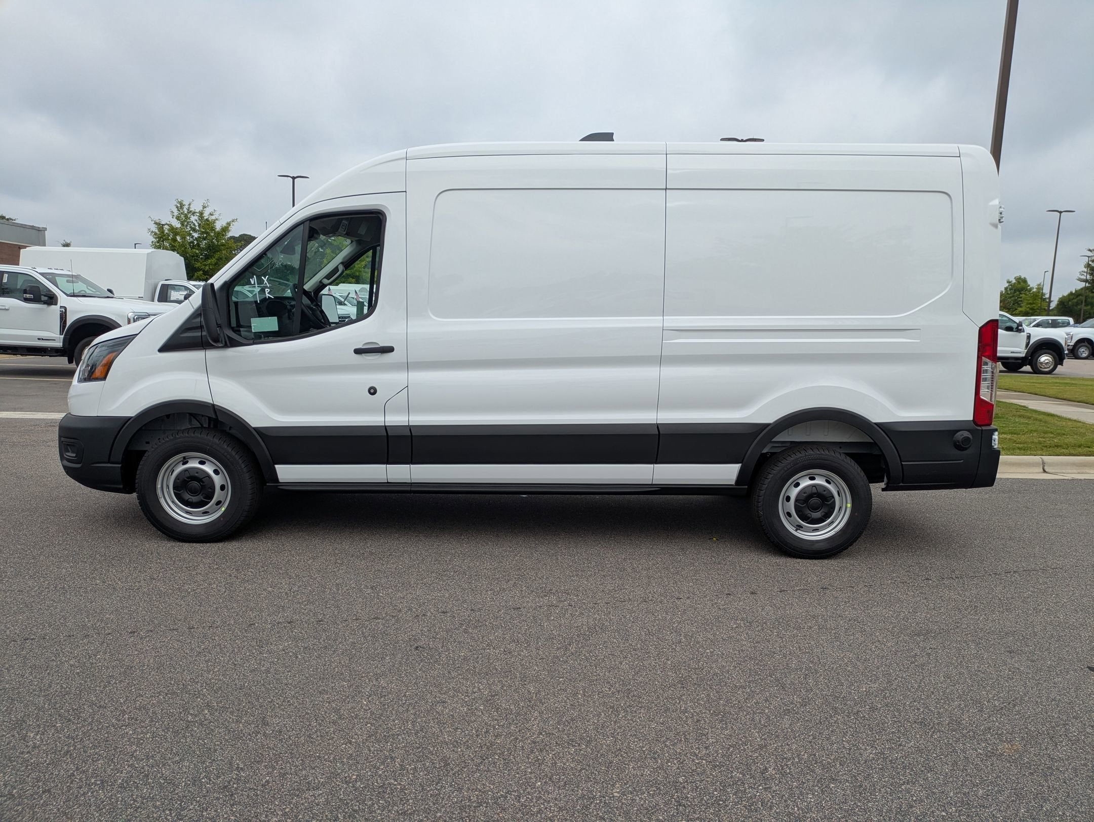 2026 Ford Transit Cargo Van Base