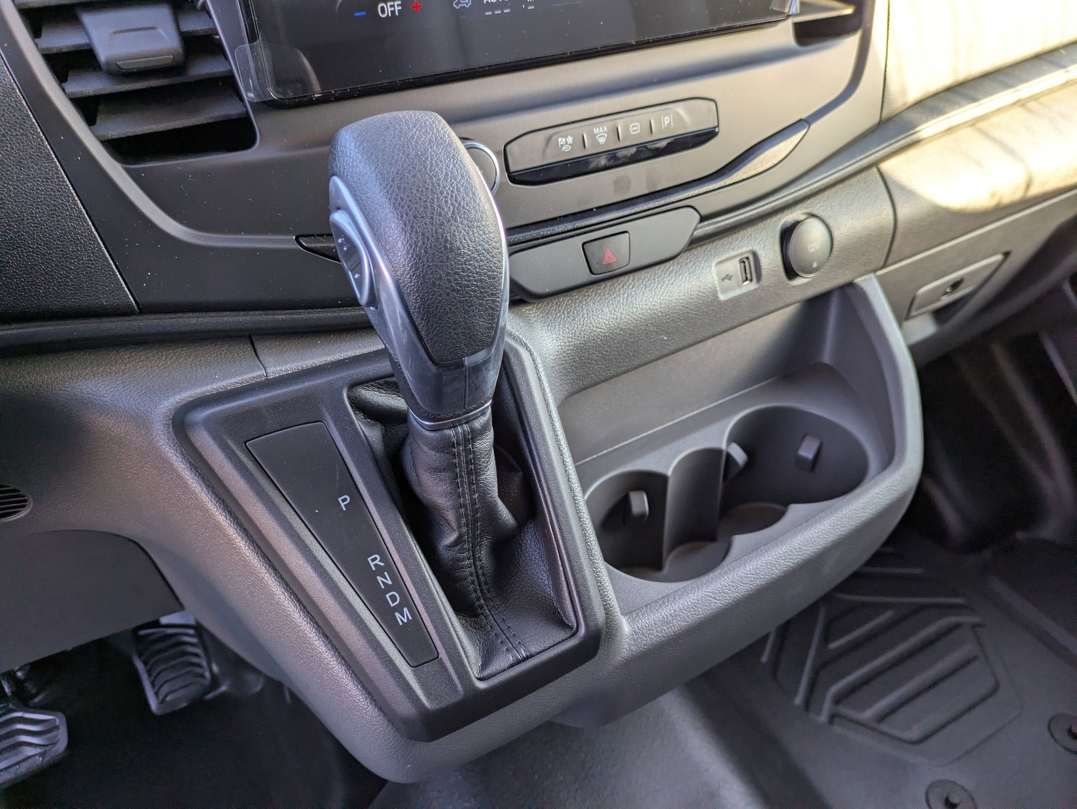 2026 Ford Transit Cargo Van Base