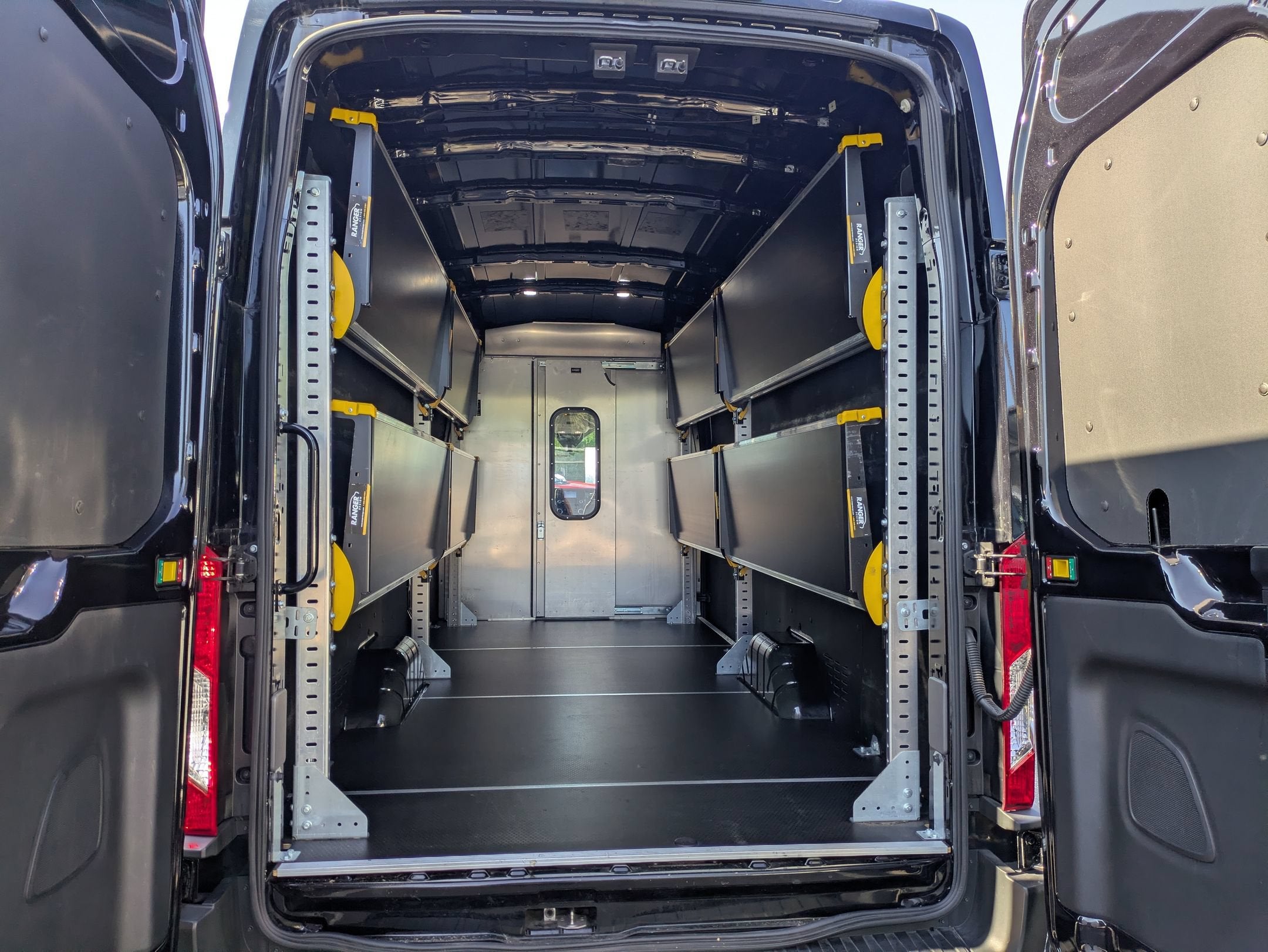 2023 Ford Transit Cargo Van T-250 148" EL Hi Rf 9070 GVWR RWD
