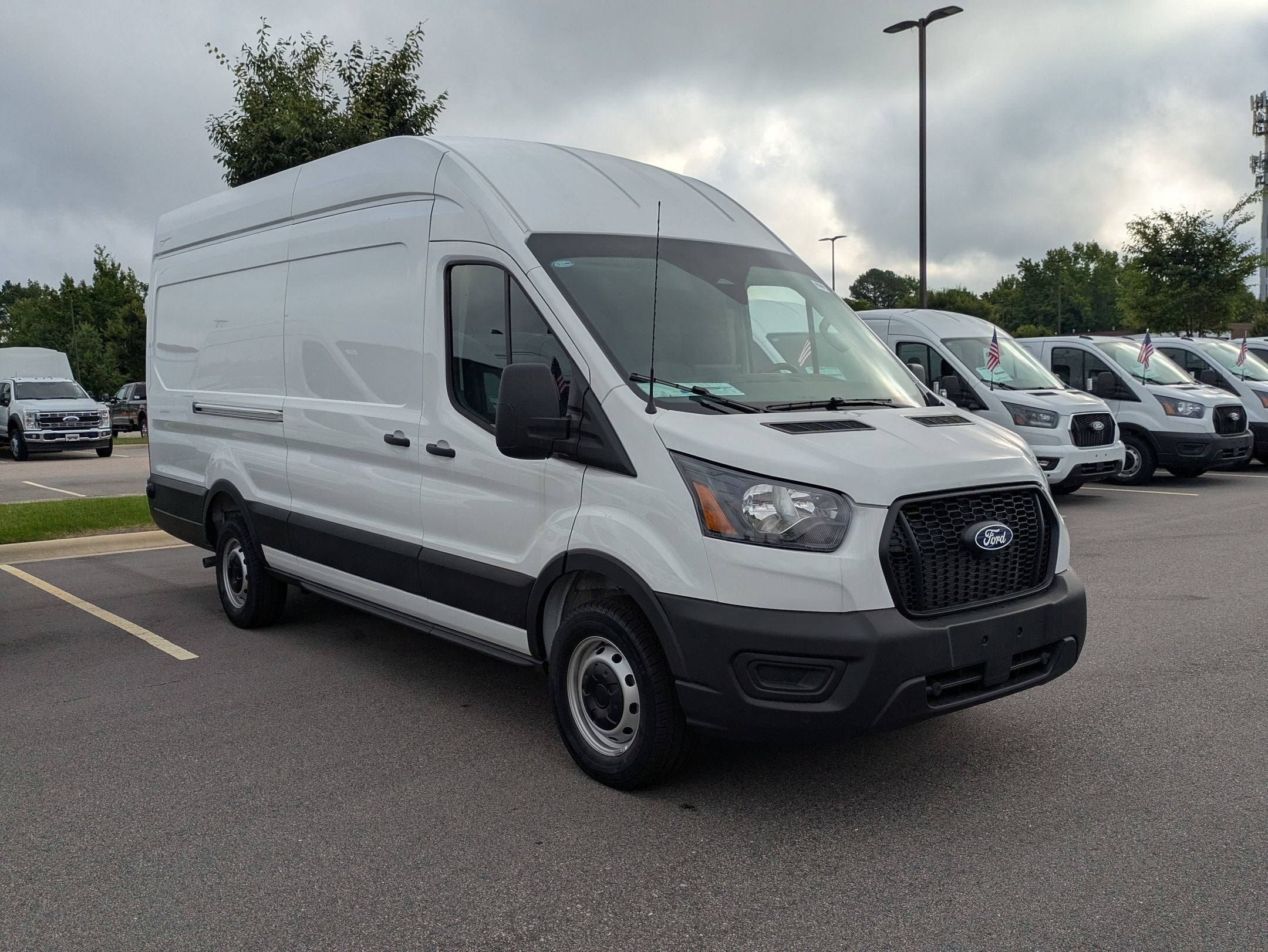2026 Ford Transit Cargo Van Base