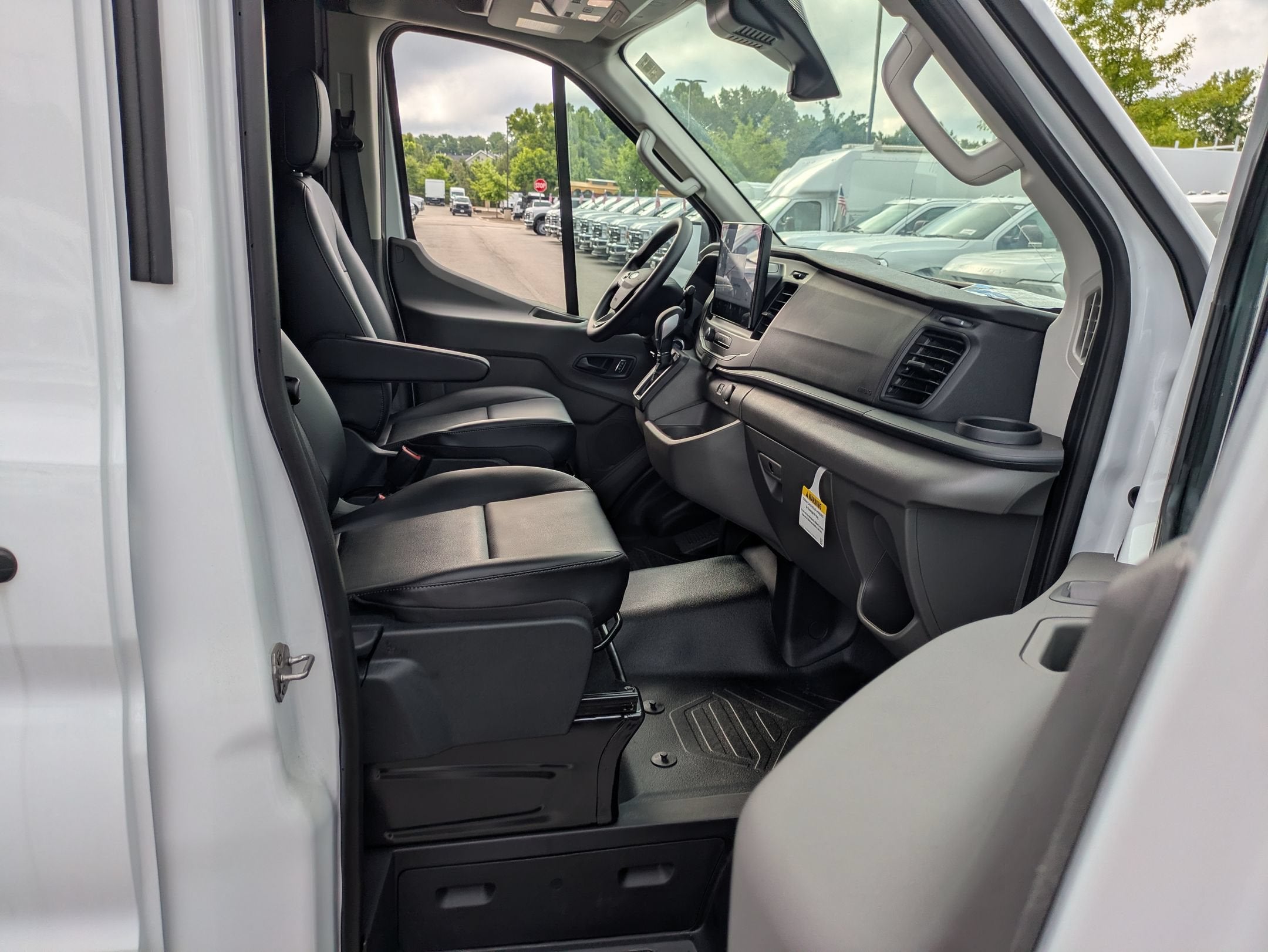 2026 Ford Transit Cargo Van Base