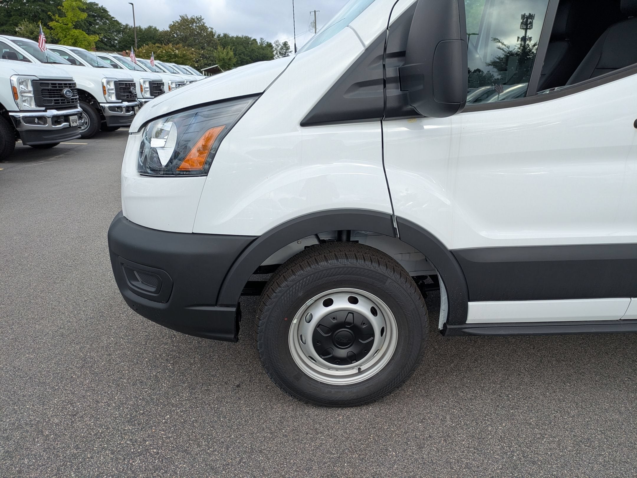2026 Ford Transit Cargo Van Base