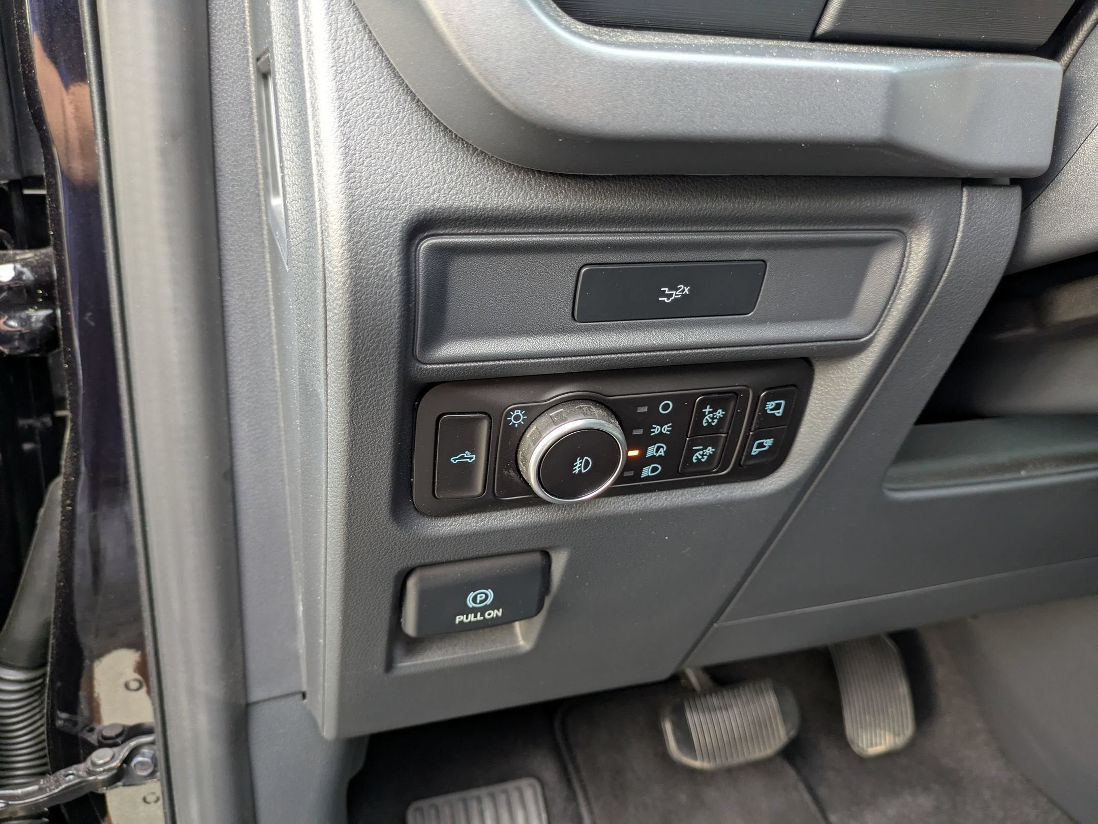 2026 Ford F-150 XLT - Crossroads Courtesy Demo
