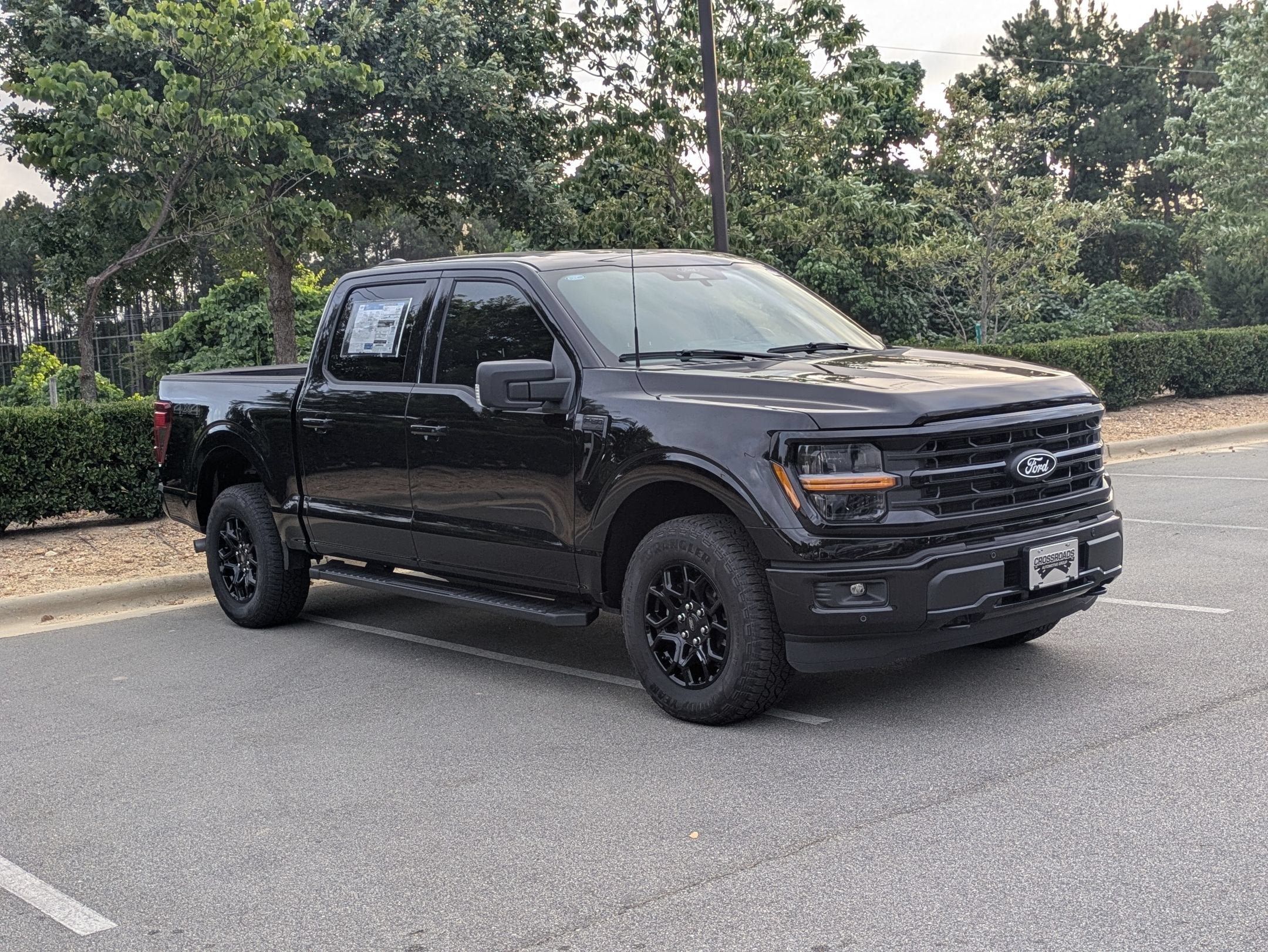 2026 Ford F-150 XLT - Crossroads Courtesy Demo