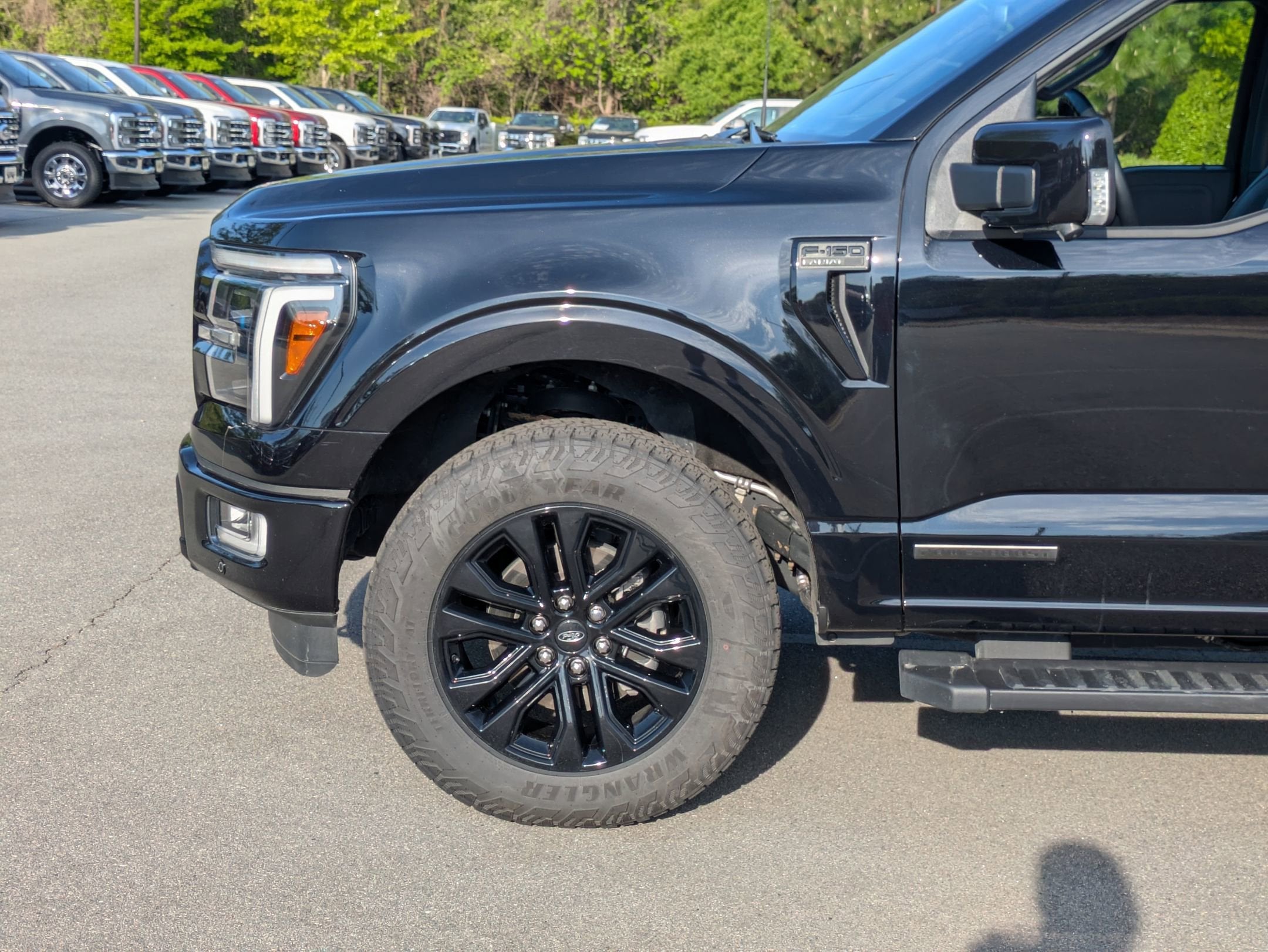2024 Ford F-150 LARIAT