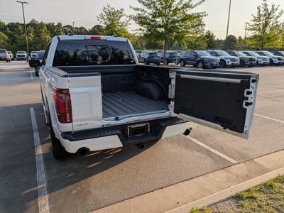 2026 Ford F-150 LARIAT - Crossroads Courtesy Demo