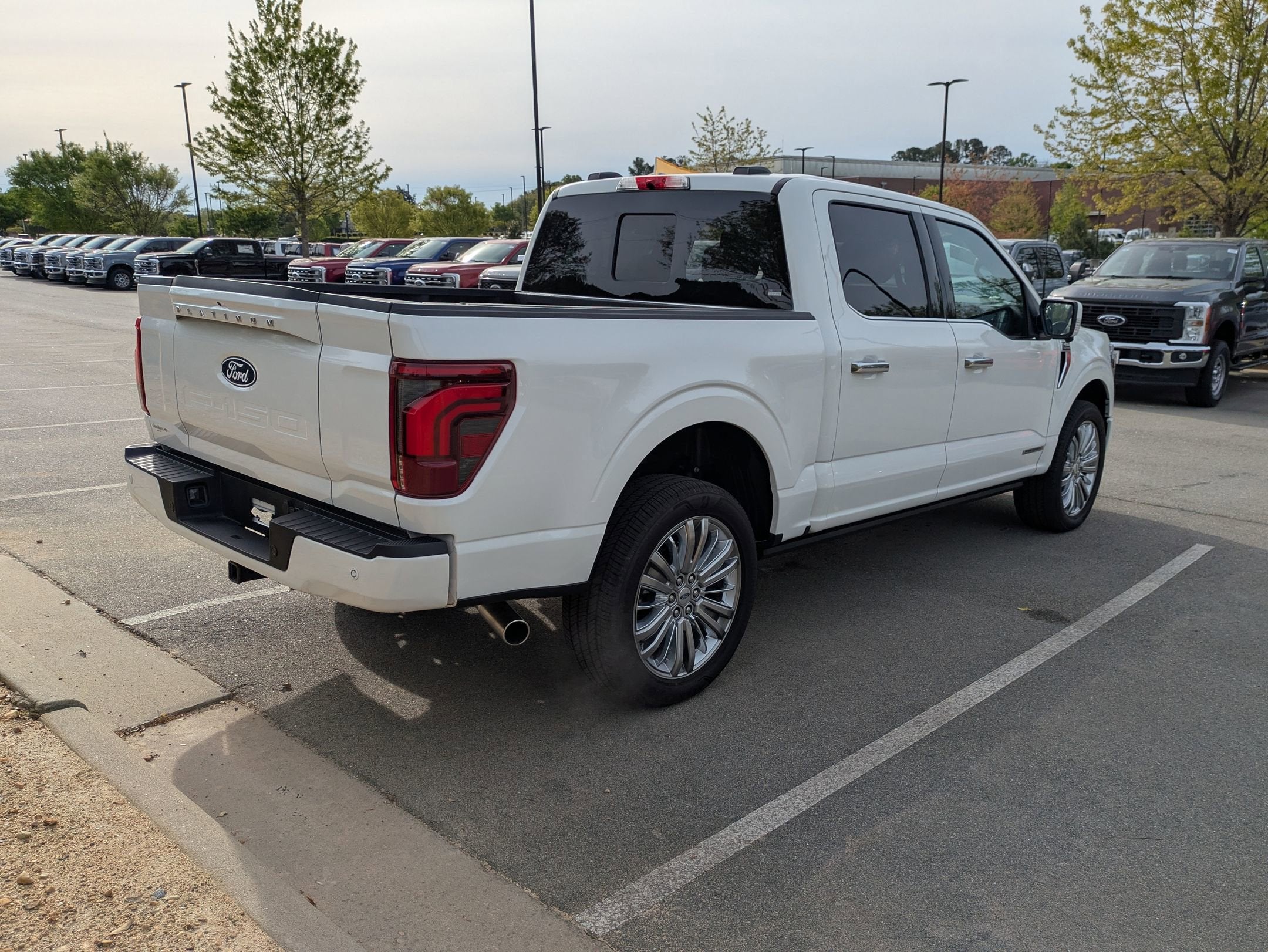 2025 Ford F-150 Platinum