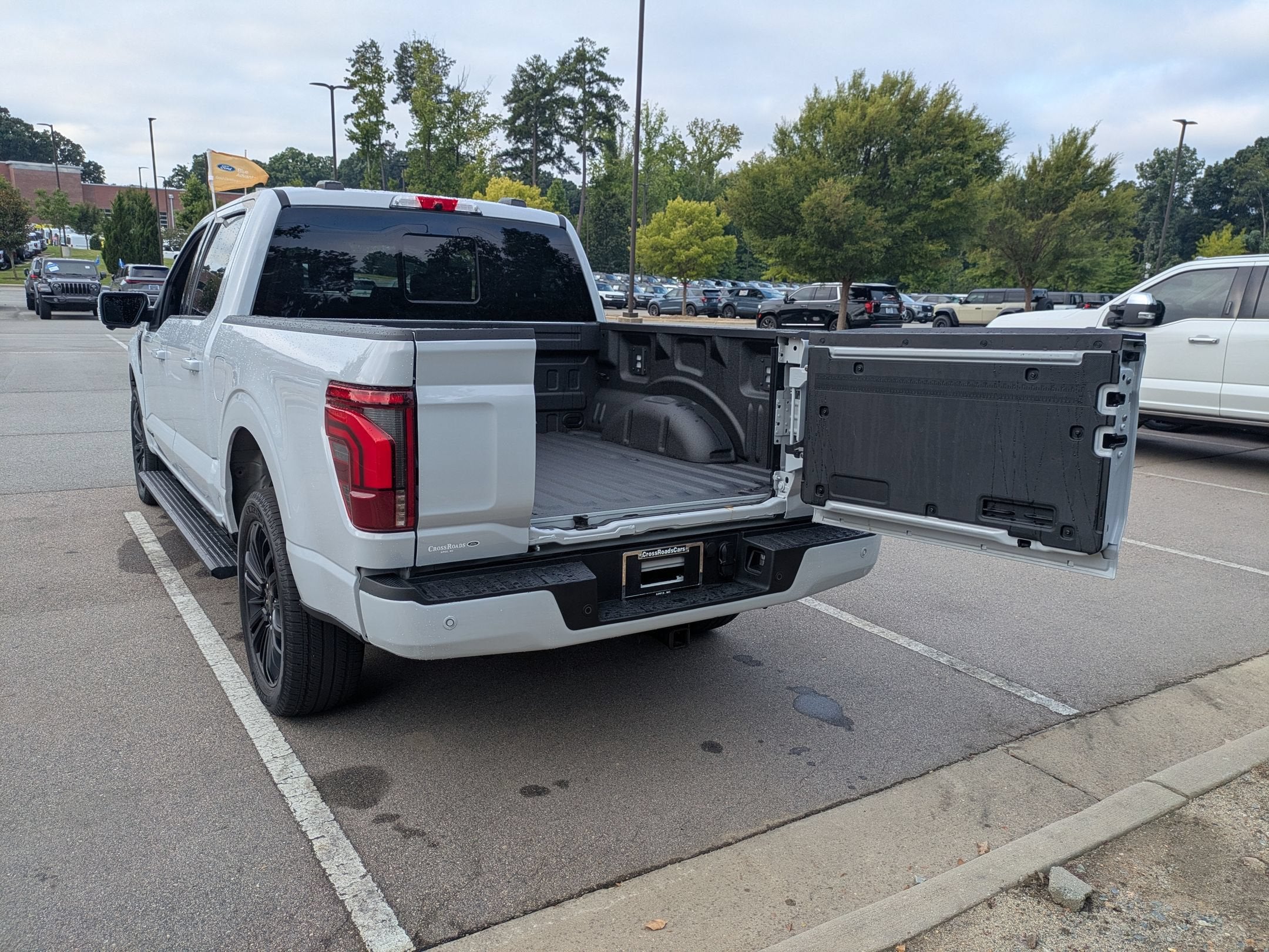 2025 Ford F-150 Platinum