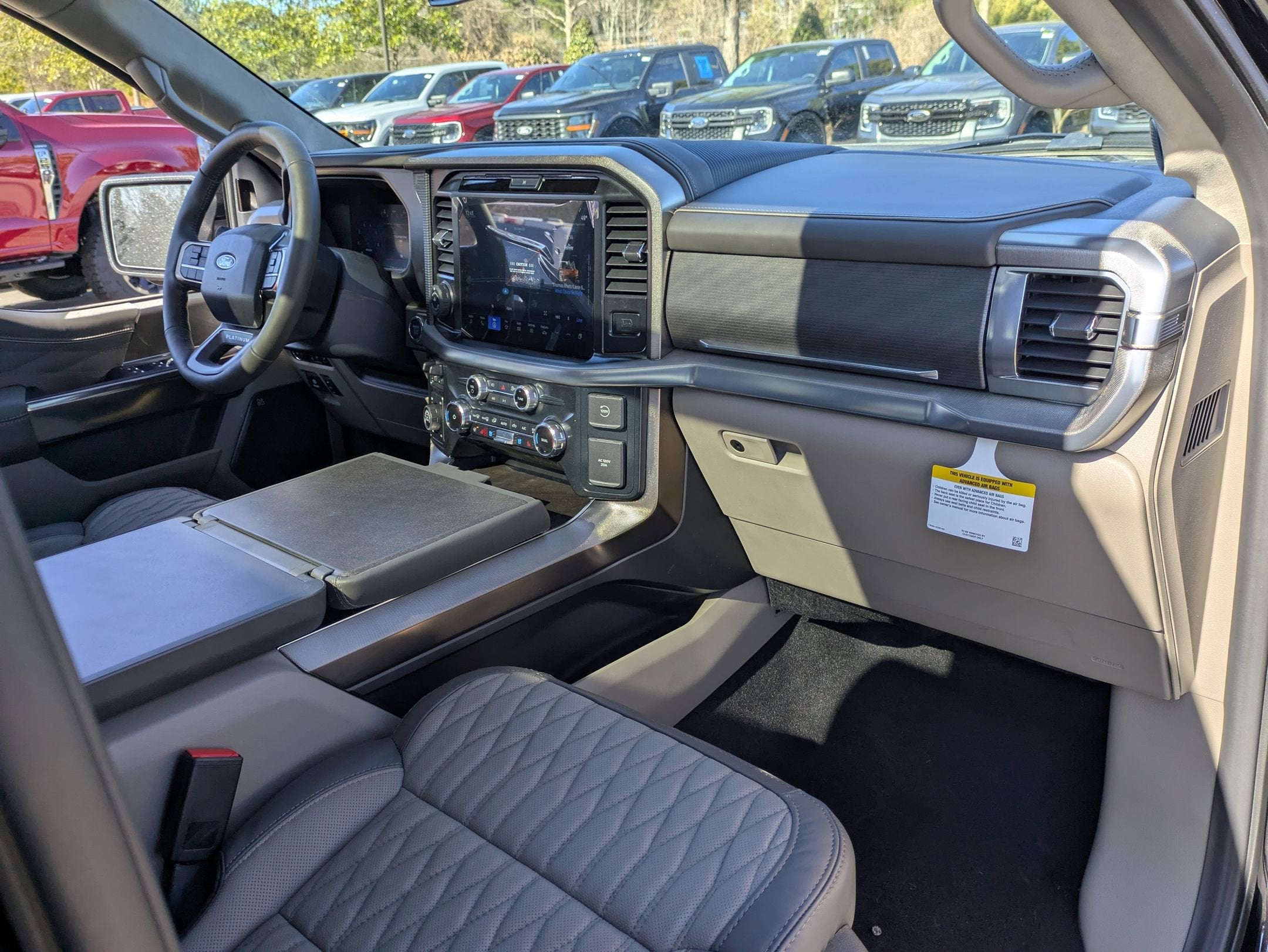 2025 Ford F-150 Platinum