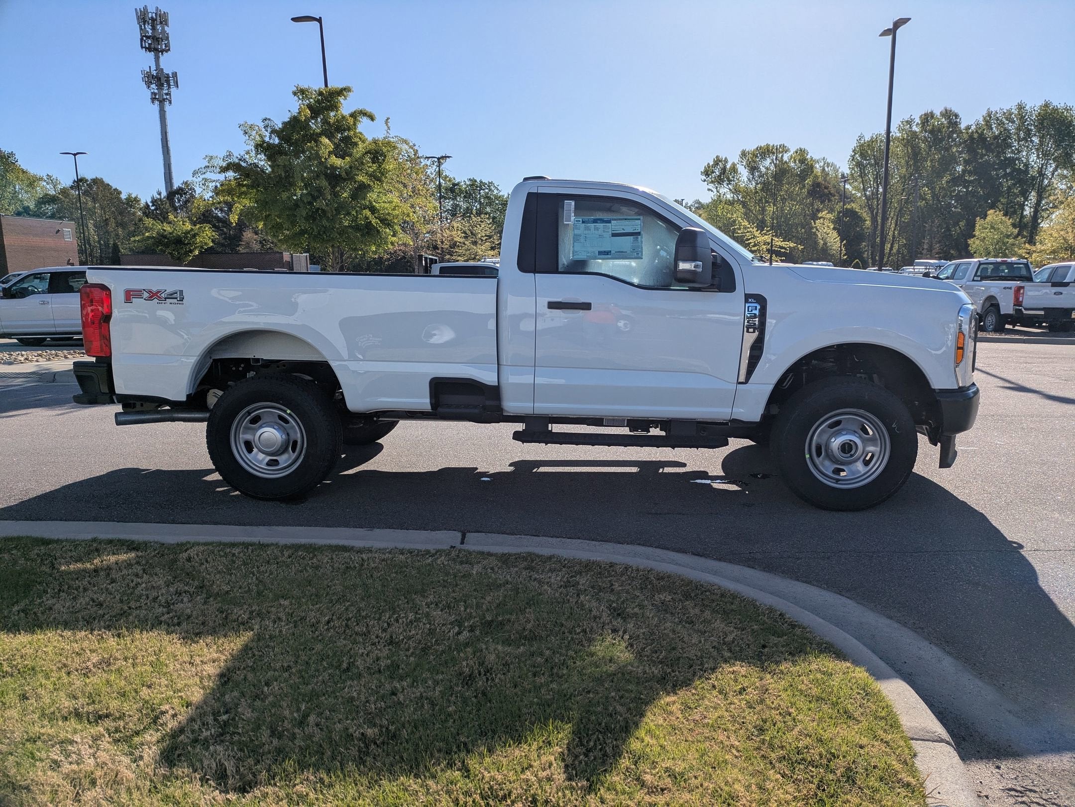 2026 Ford Super Duty F-350 SRW XL