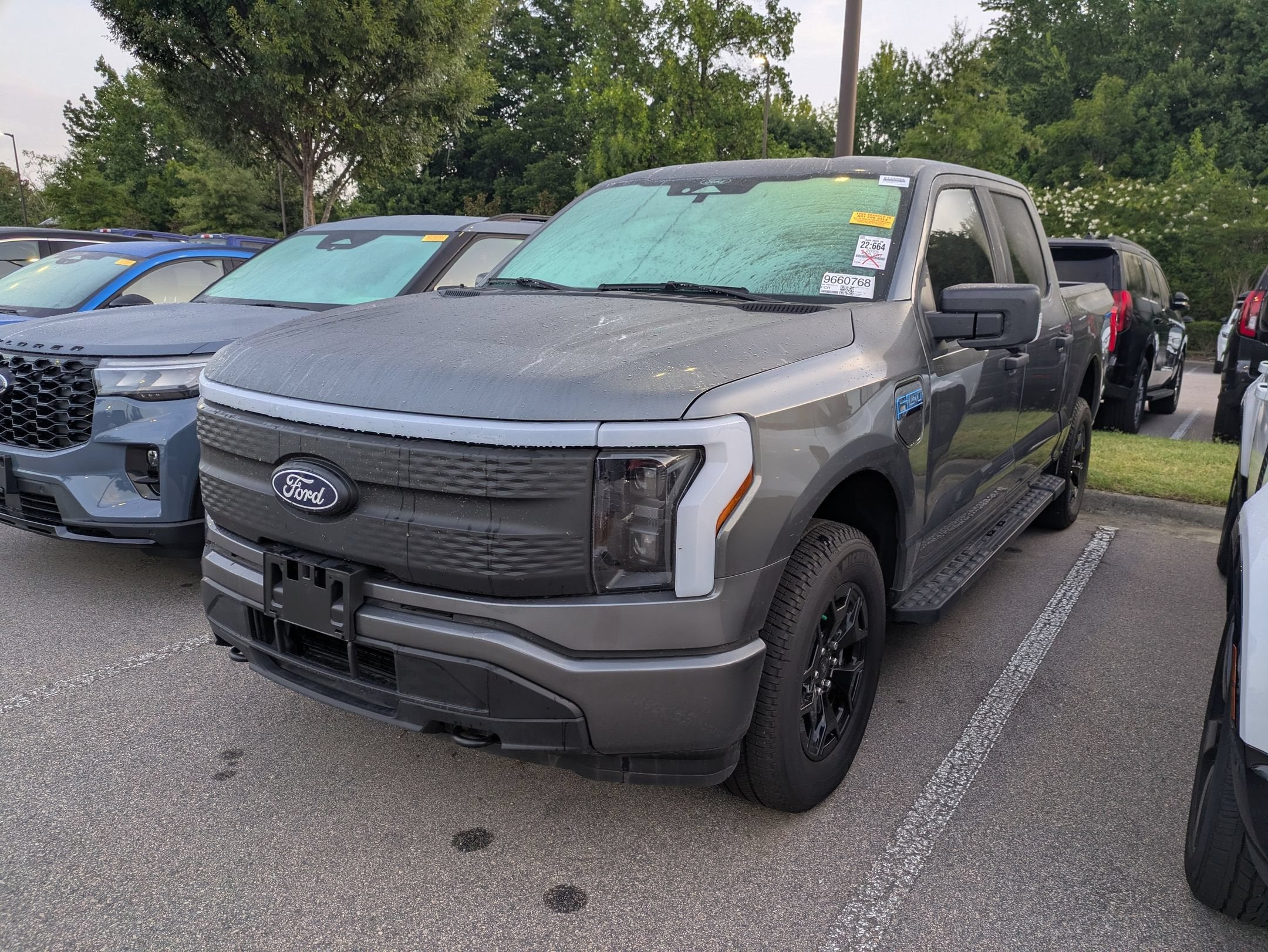2025 Ford F-150 Lightning XLT