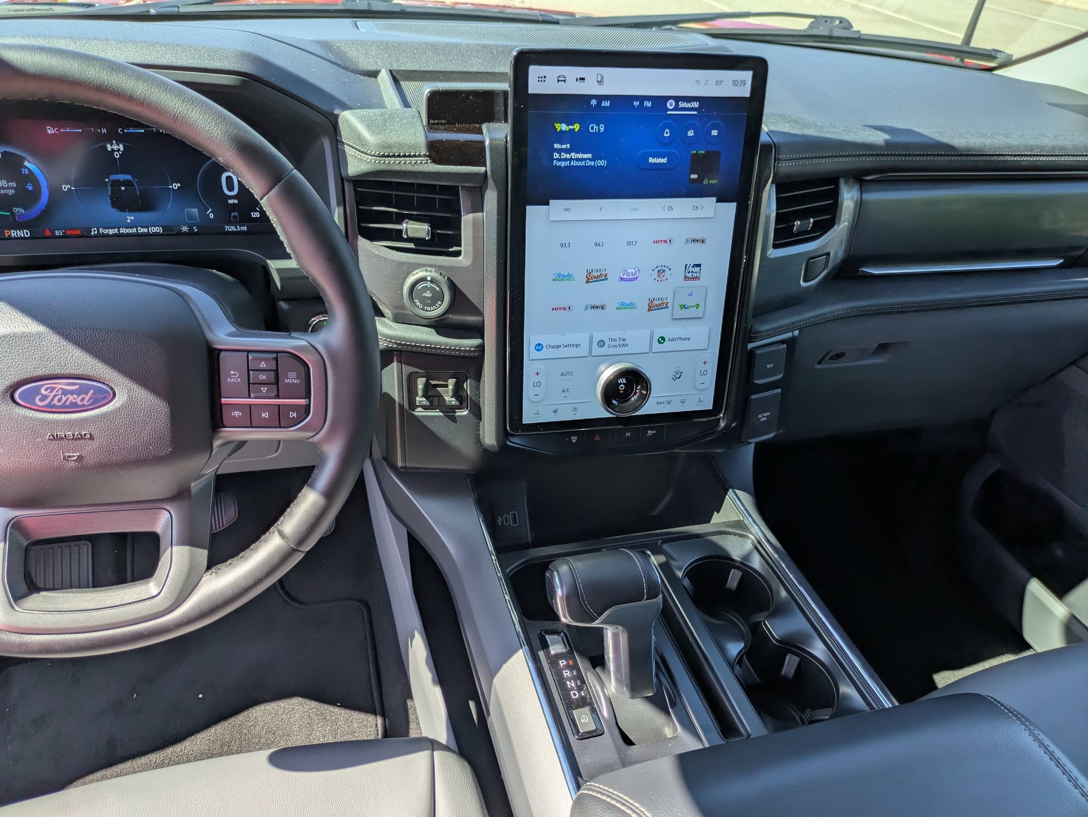 2025 Ford F-150 Lightning Flash