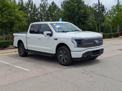 2025 Ford F-150 Lightning LARIAT
