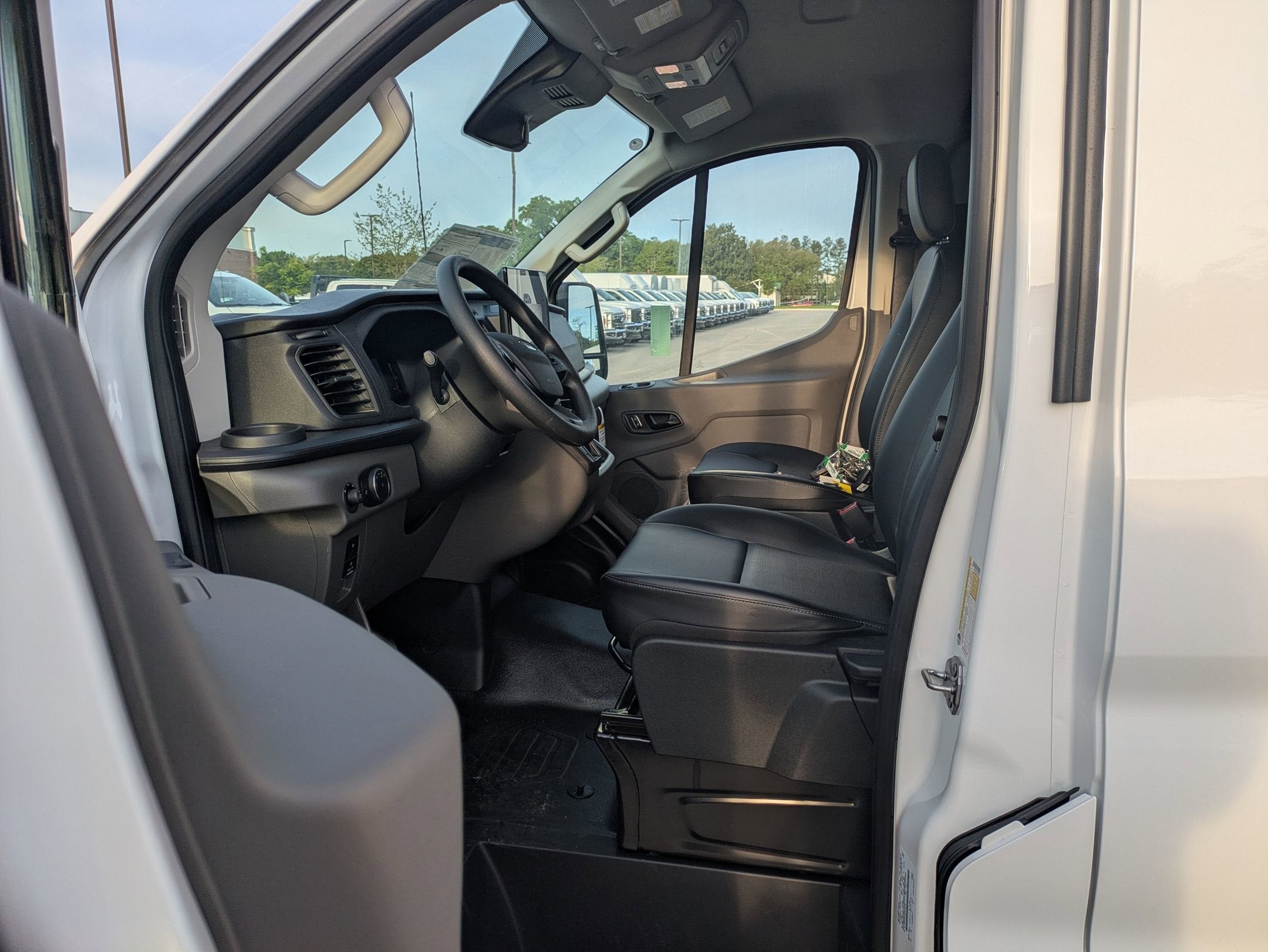 2026 Ford Transit Cargo Van Base