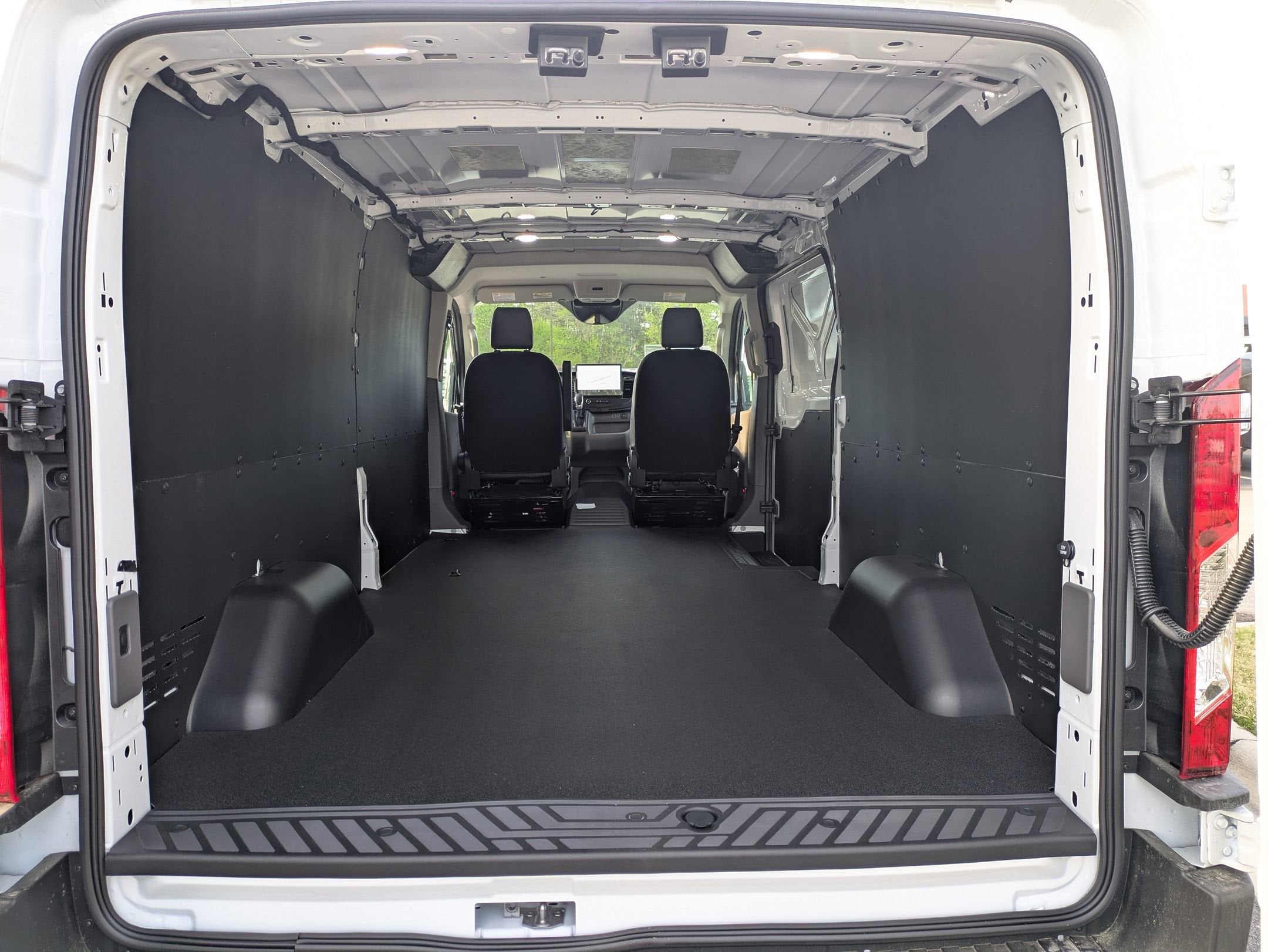 2026 Ford Transit Cargo Van Base