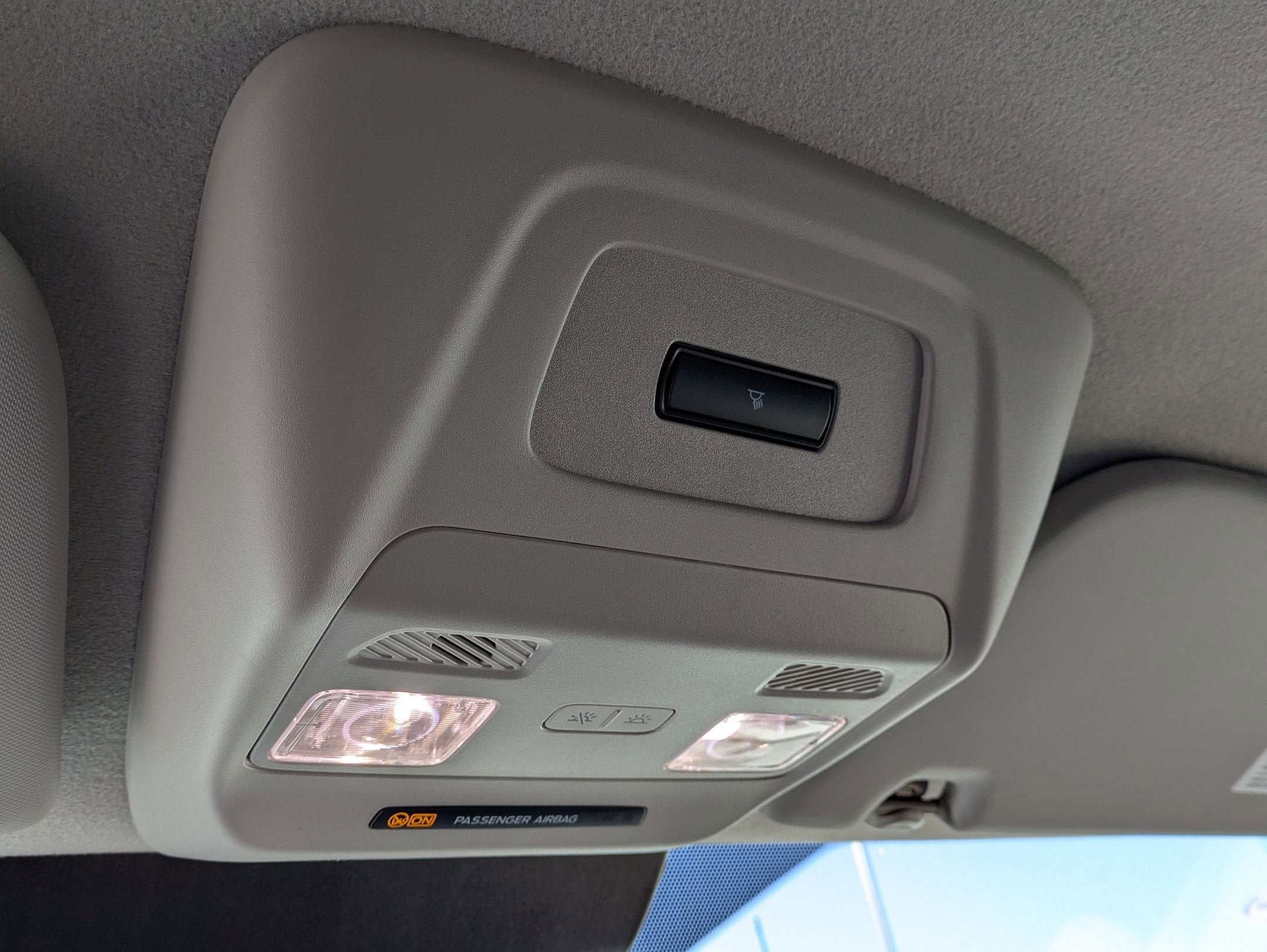 2026 Ford Transit Cargo Van T-150 130" Low Rf 8800 GVWR RWD